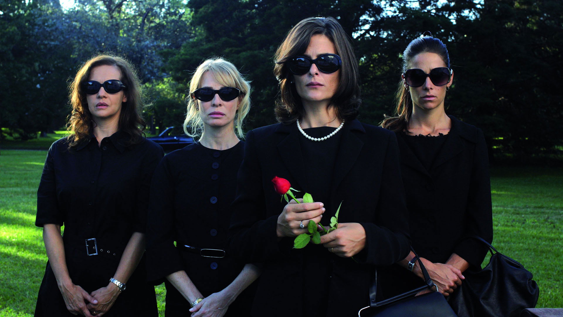 Fotograma de Las viudas de los jueves (2009)