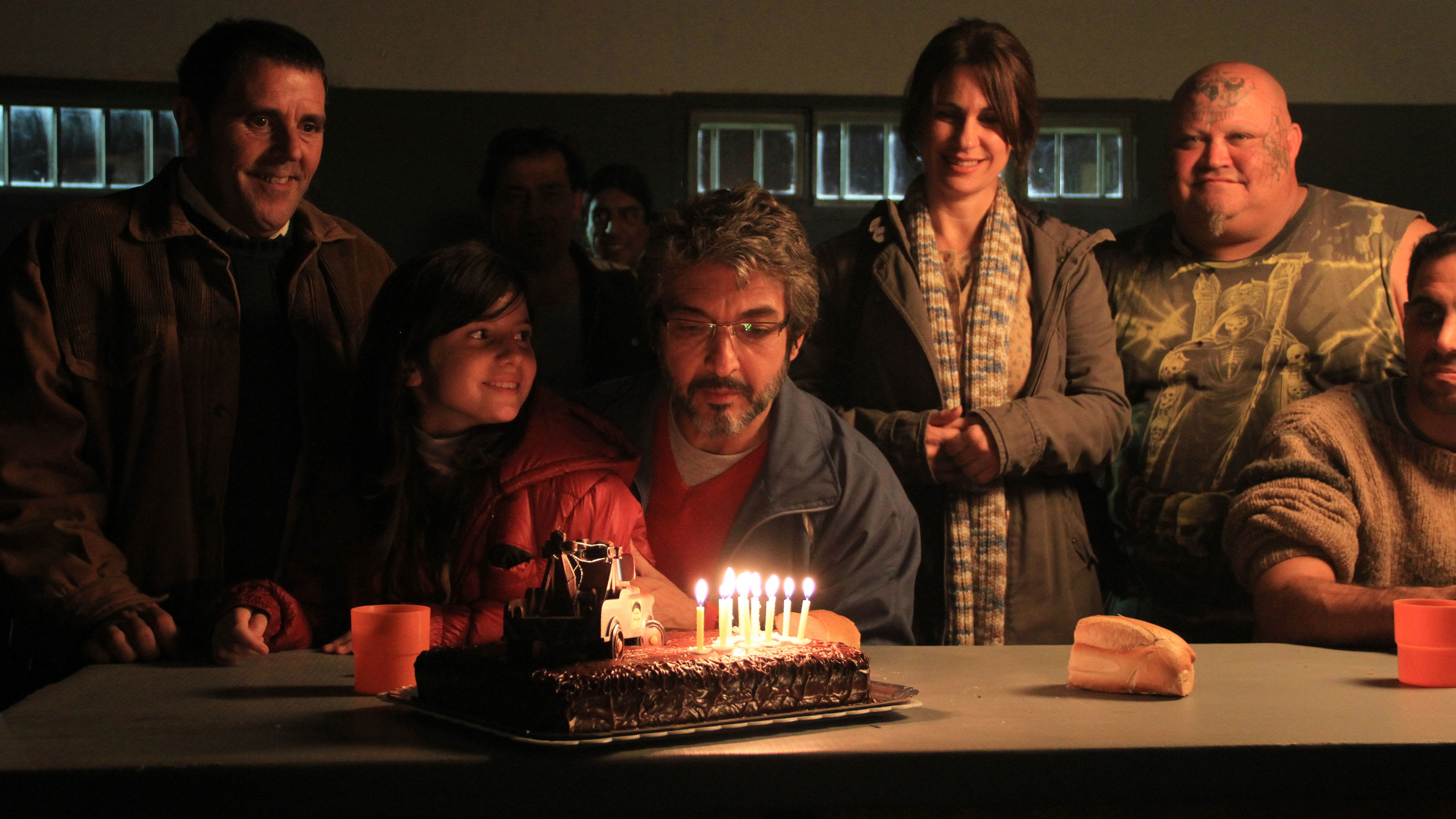 Luis Mazzeo, Camila Sofía Casas, Ricardo Darín y Nancy Dupláa en Relatos salvajes (2014)