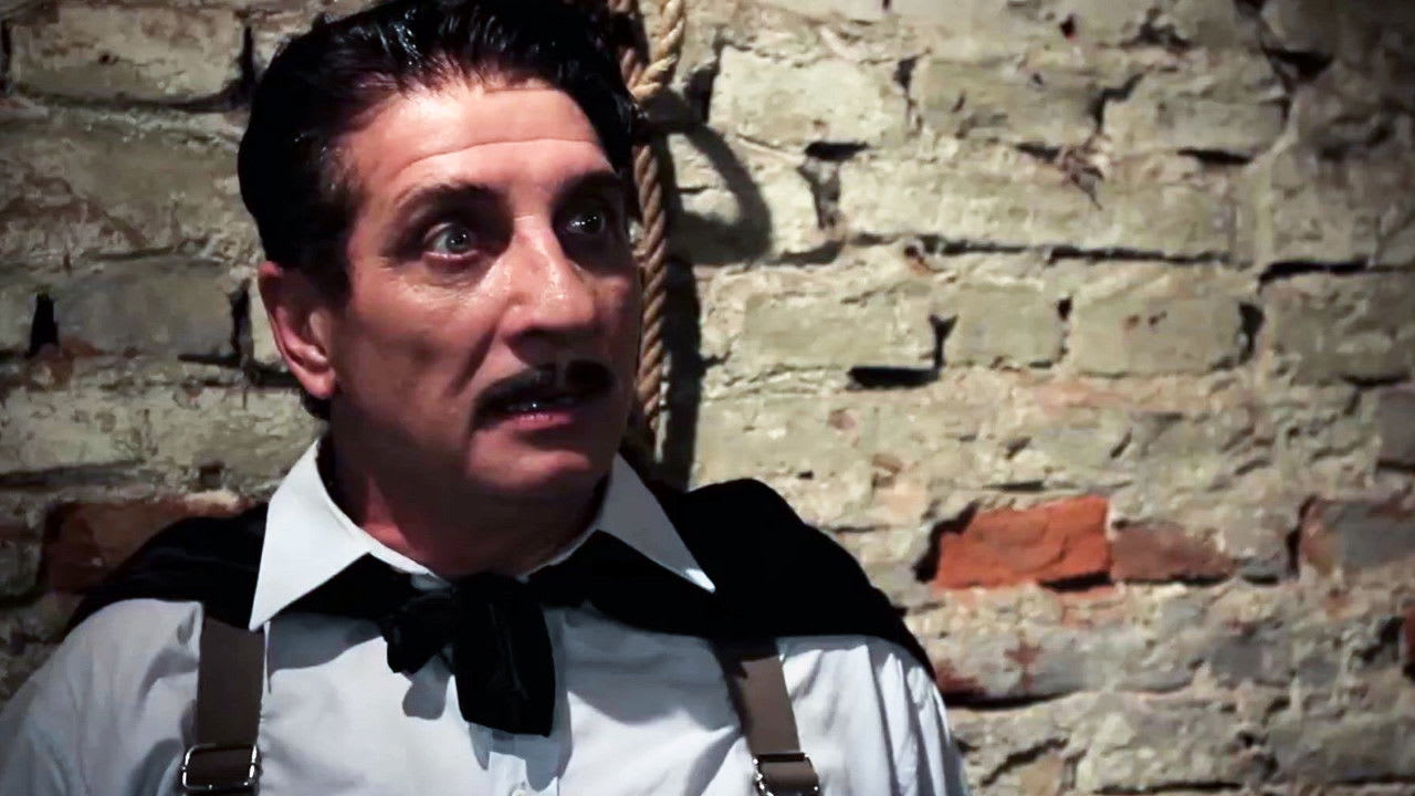 Fotograma de Bienvenido León de Francia (2014)