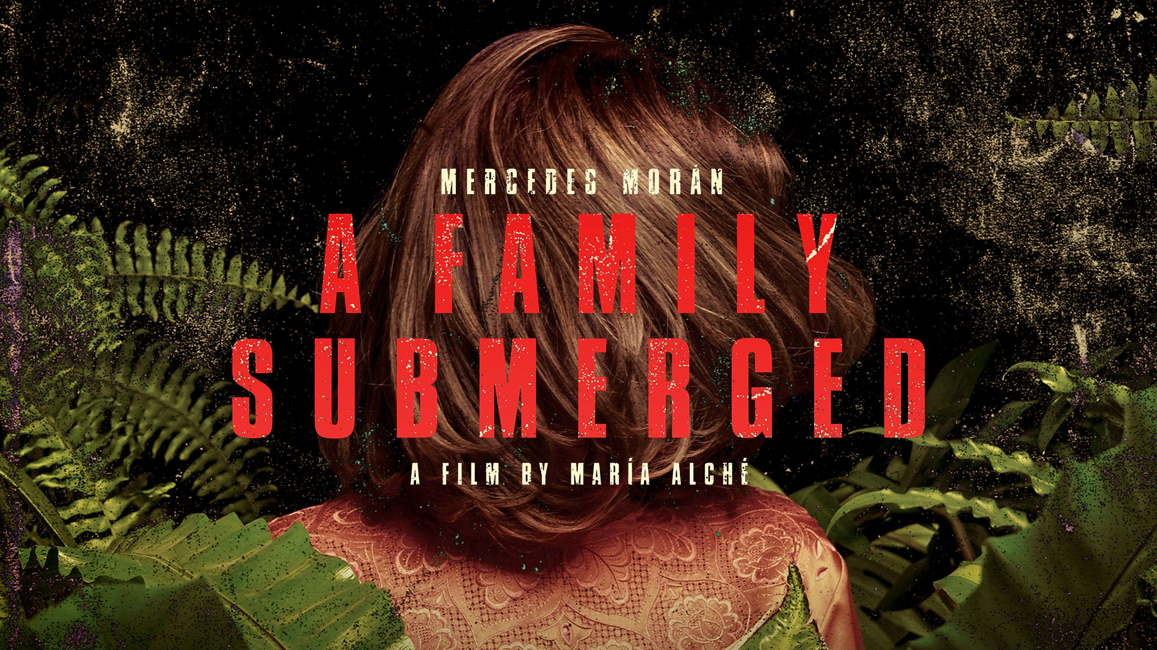 Fotograma de Familia sumergida (2018)