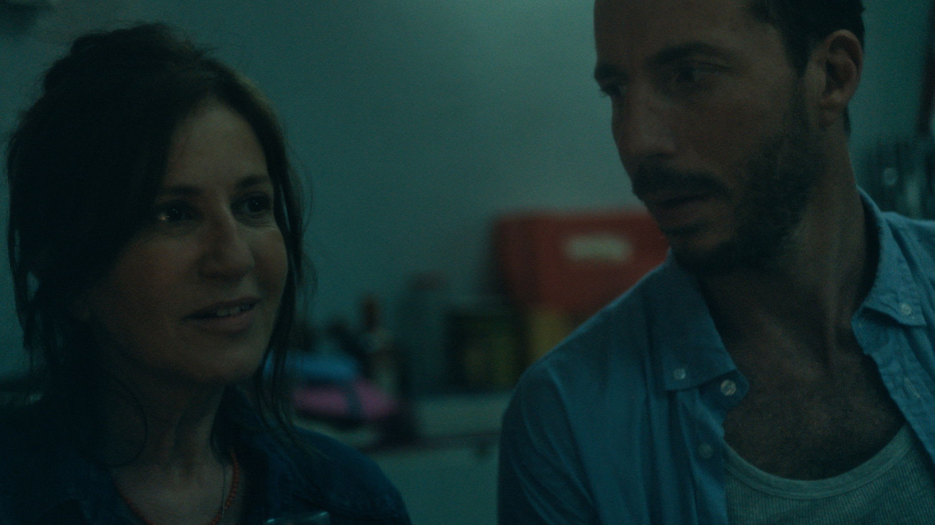 Fotograma de Familia sumergida (2018)