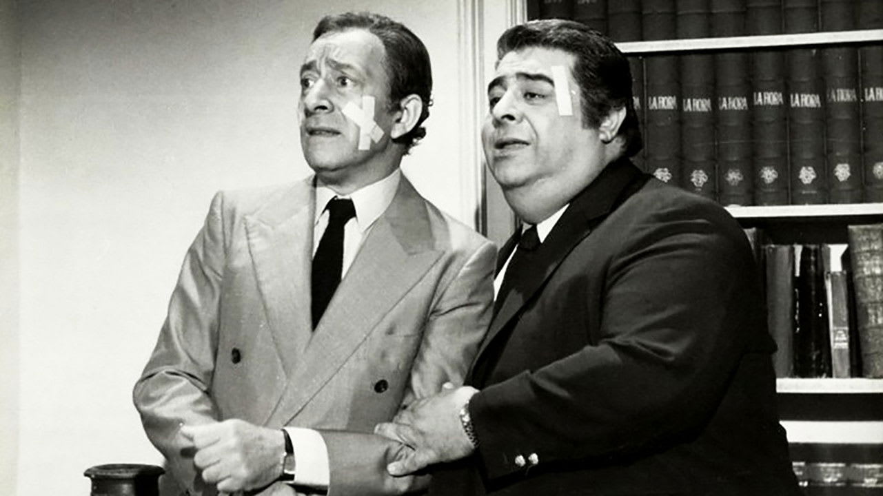 Fotograma de A los cirujanos se les va la mano (1980)