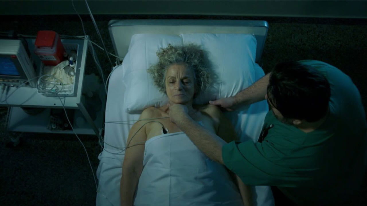 Fotograma de La dosis (2020)