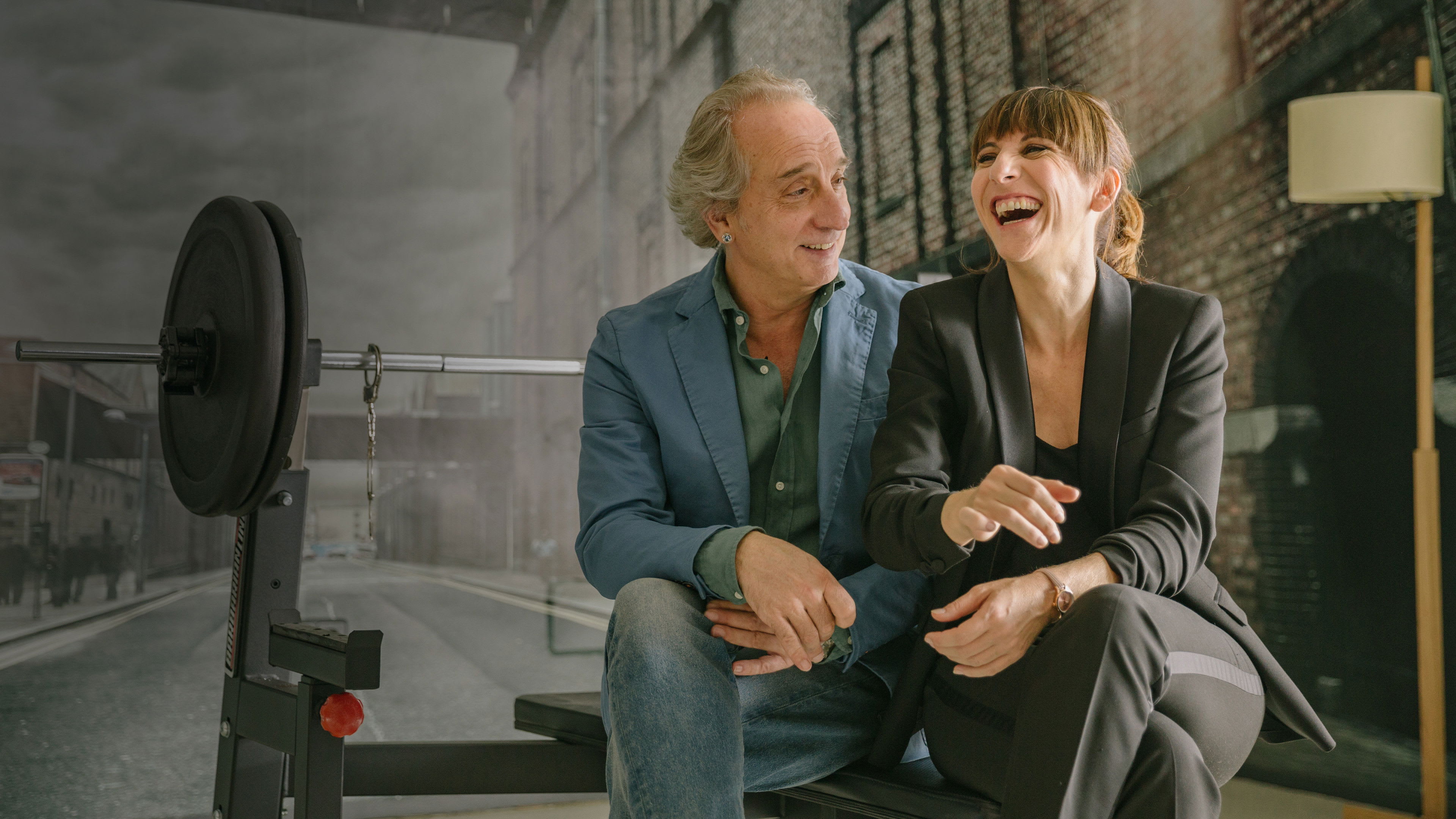 Fotograma de La maldición del guapo (2020)