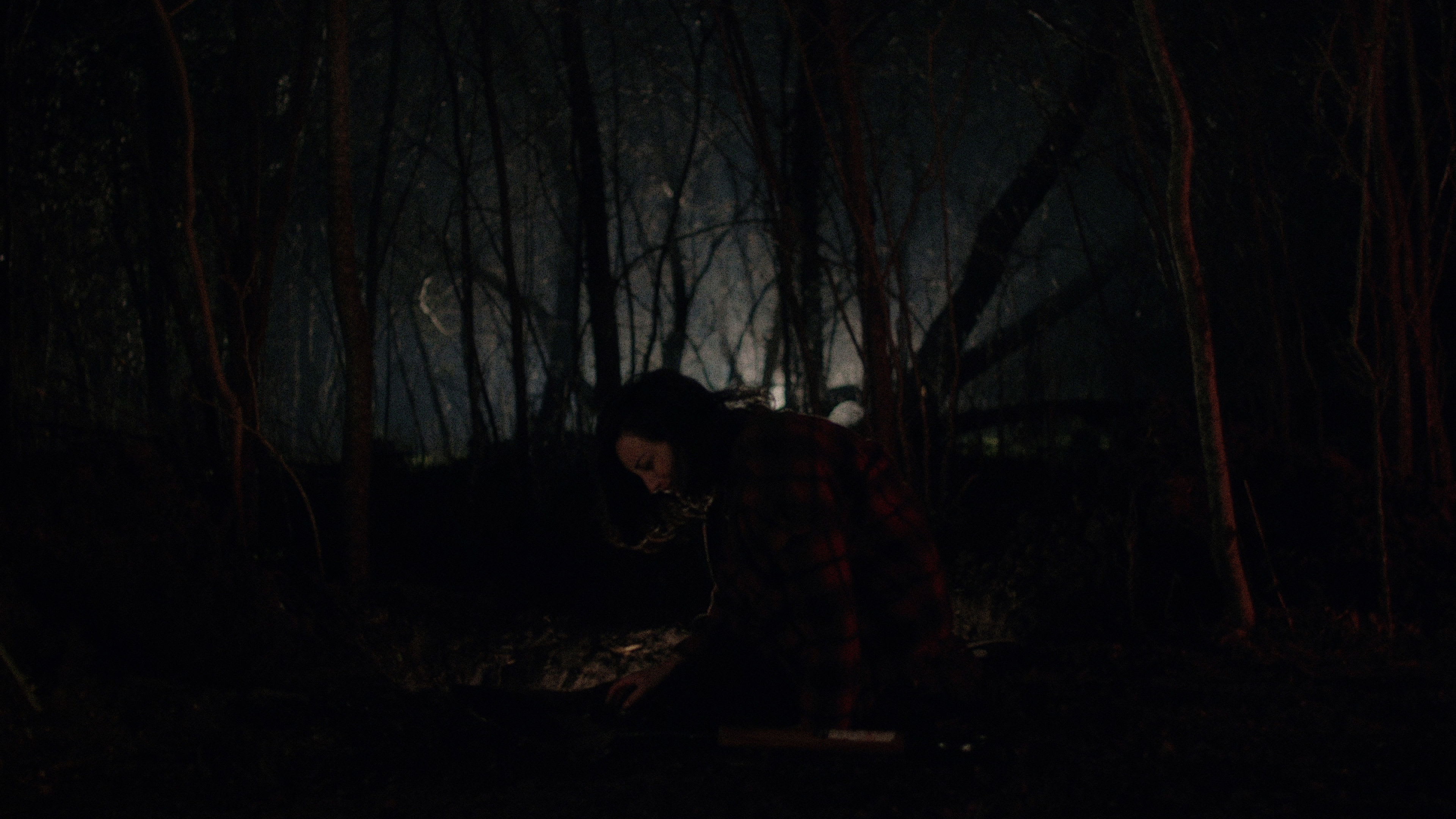 Fotograma de Leni (2023)