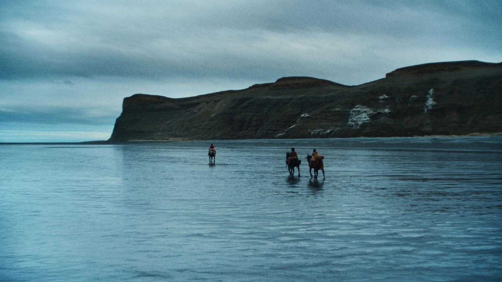 Fotograma de Los colonos (2023)