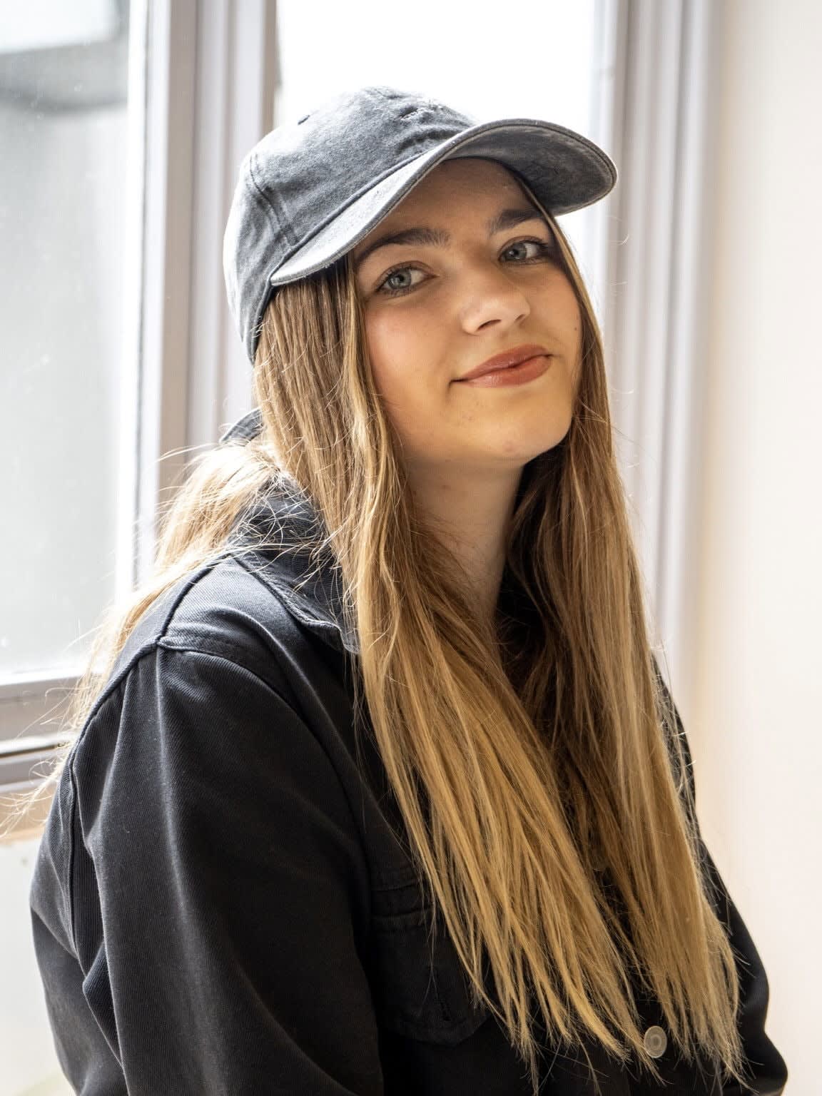 Abril Seve de Gaston