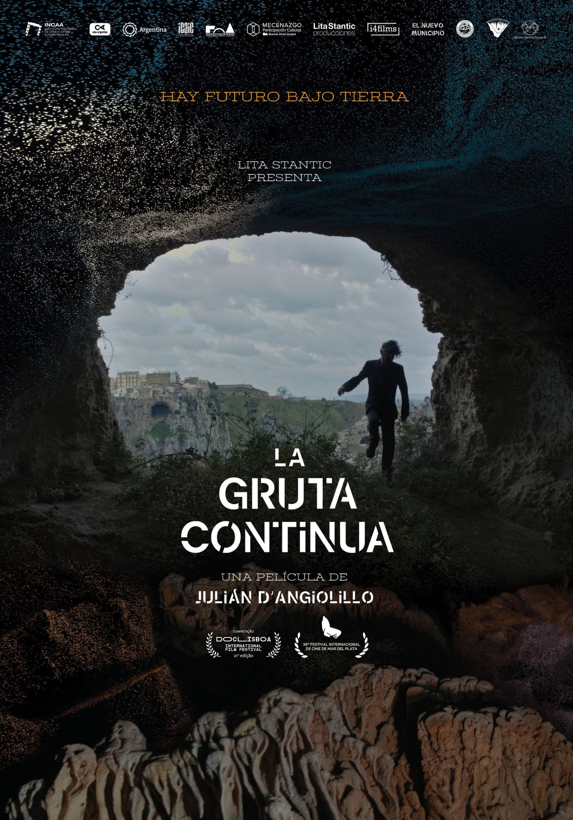 La gruta continua
