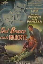 Del brazo con la muerte