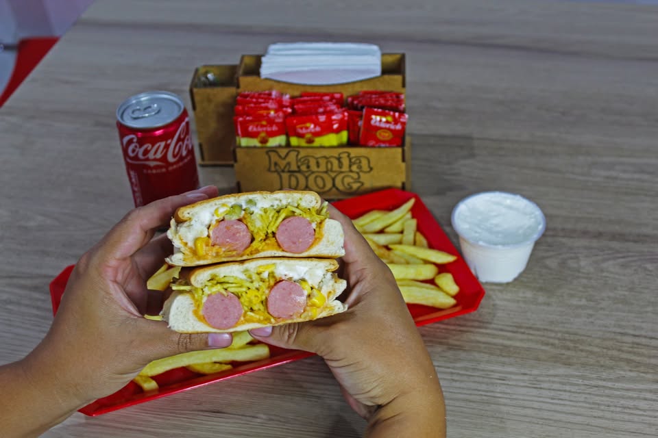 Capa de Mania Dog Burger & Sorveteria