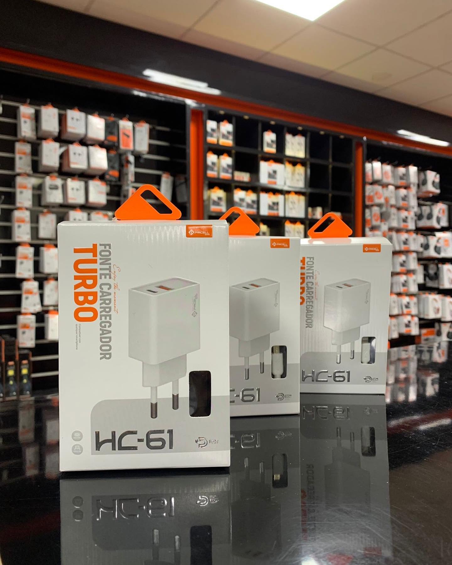 Carregador Pmcell Hc-61 Turbo  Duplo Cor Branco ( Usb Lightning, tipo C, V8)