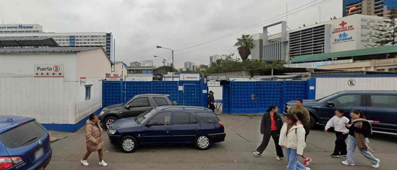 Velatorio Edgardo Rebagliati s/n dentro del Hospital Edgardo Rebagliati Martins en Jesús María - Entrega de arreglos fúnebres de MERCADO FLORES