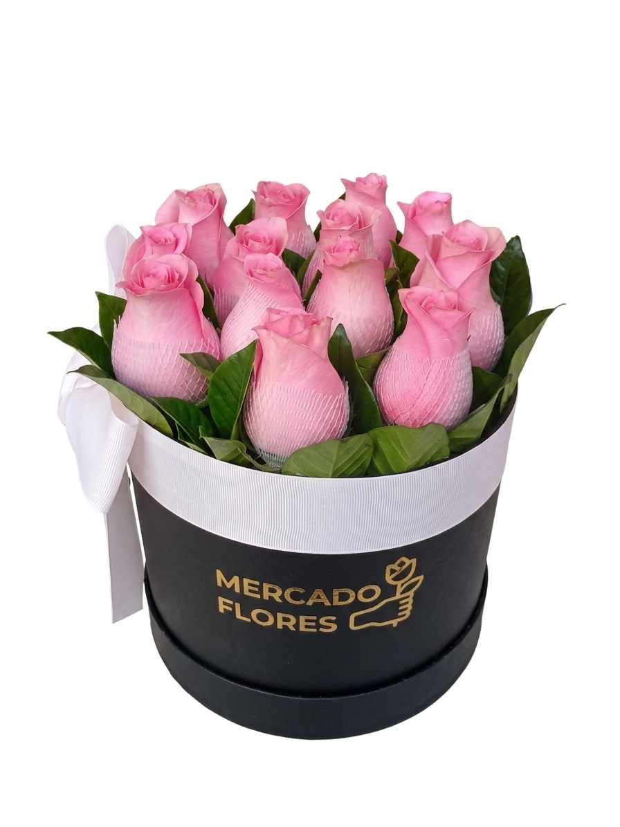 Sombrerera con rosas