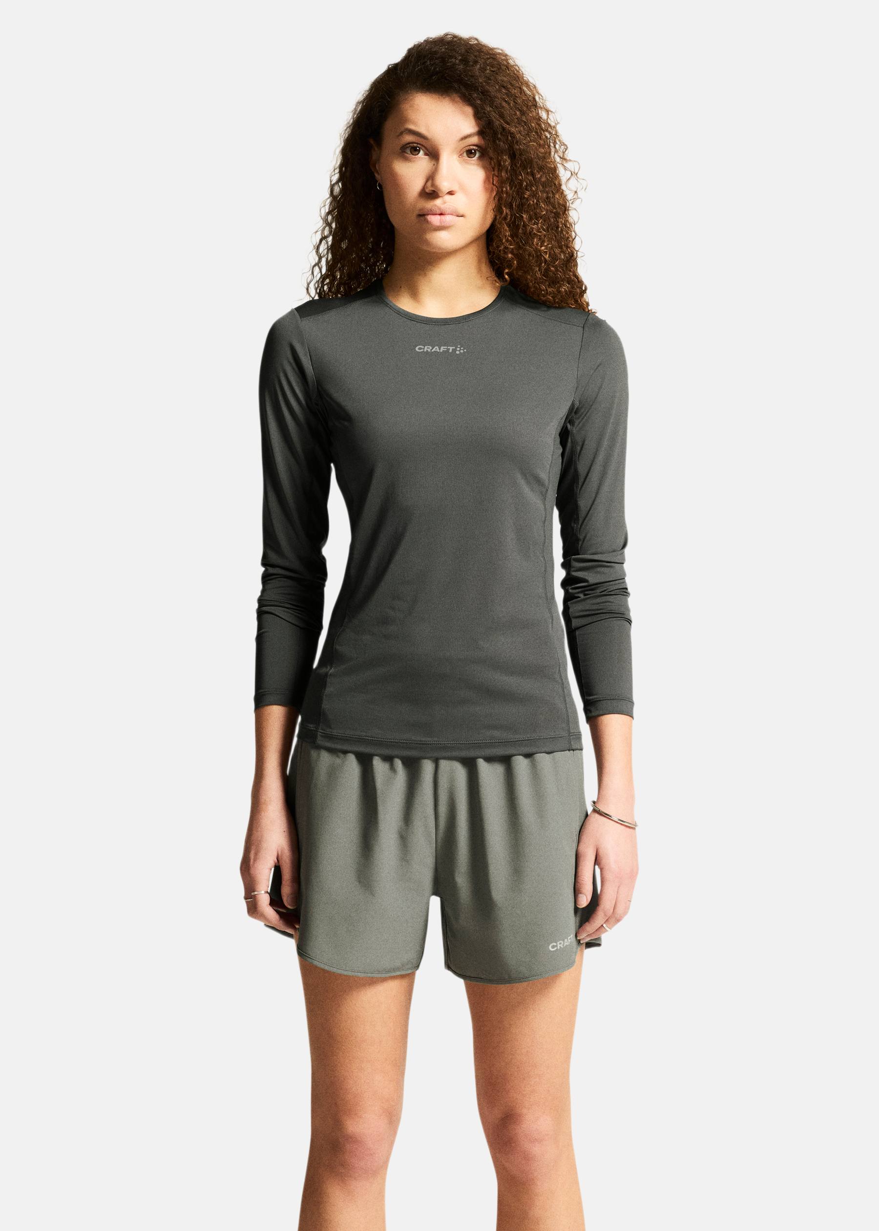 ADV ESSENCE LS TEE 2 W