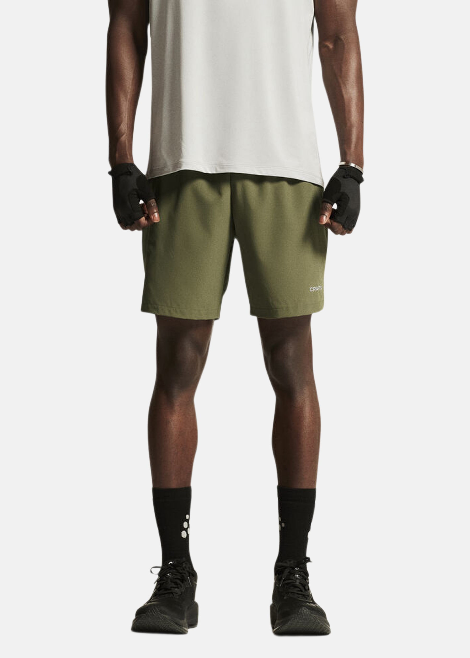 ADV ESSENCE SHORTS M