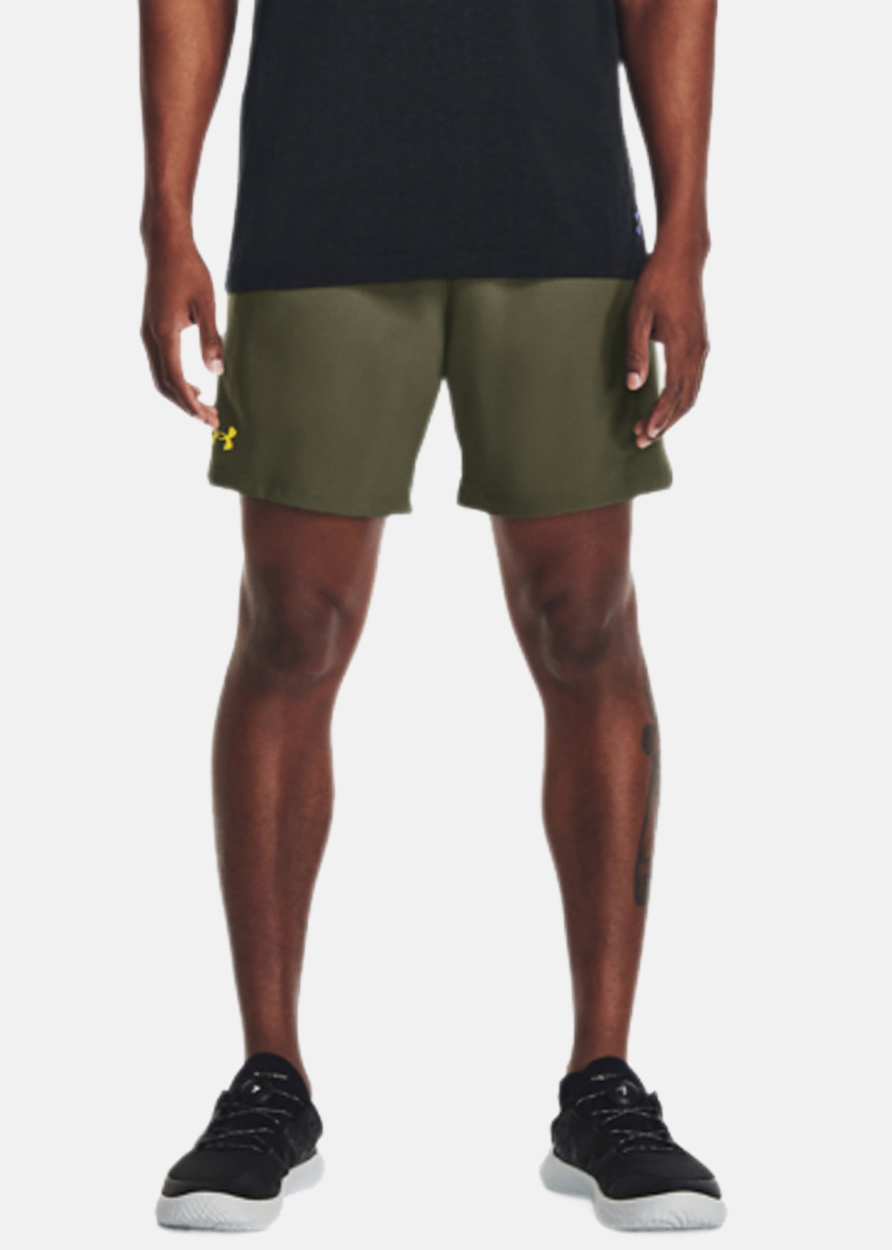 UA Vanish Woven 6in Shorts