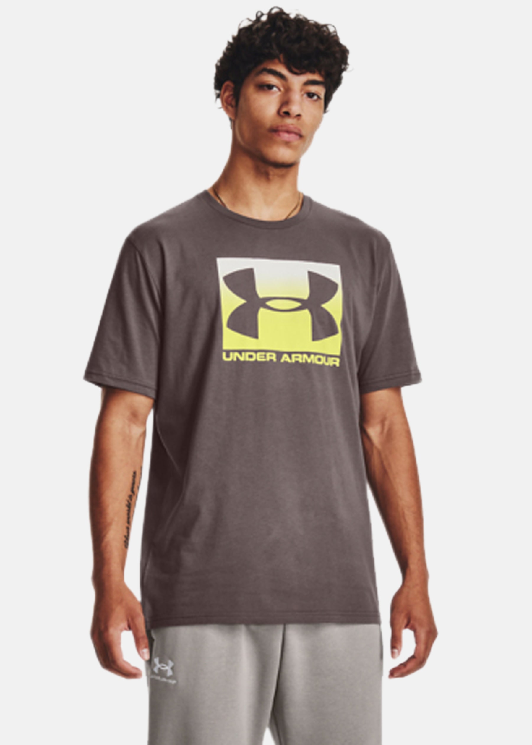 UA BOXED SPORTSTYLE SS