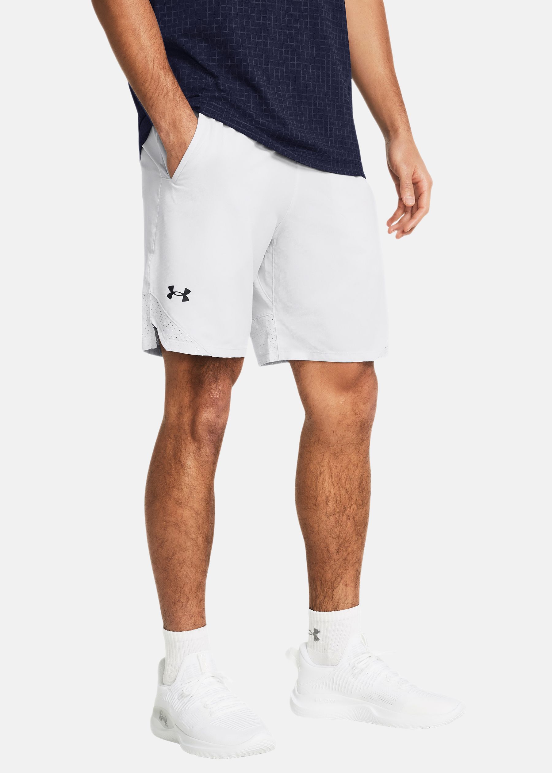 UA Vanish Woven 8in Shorts