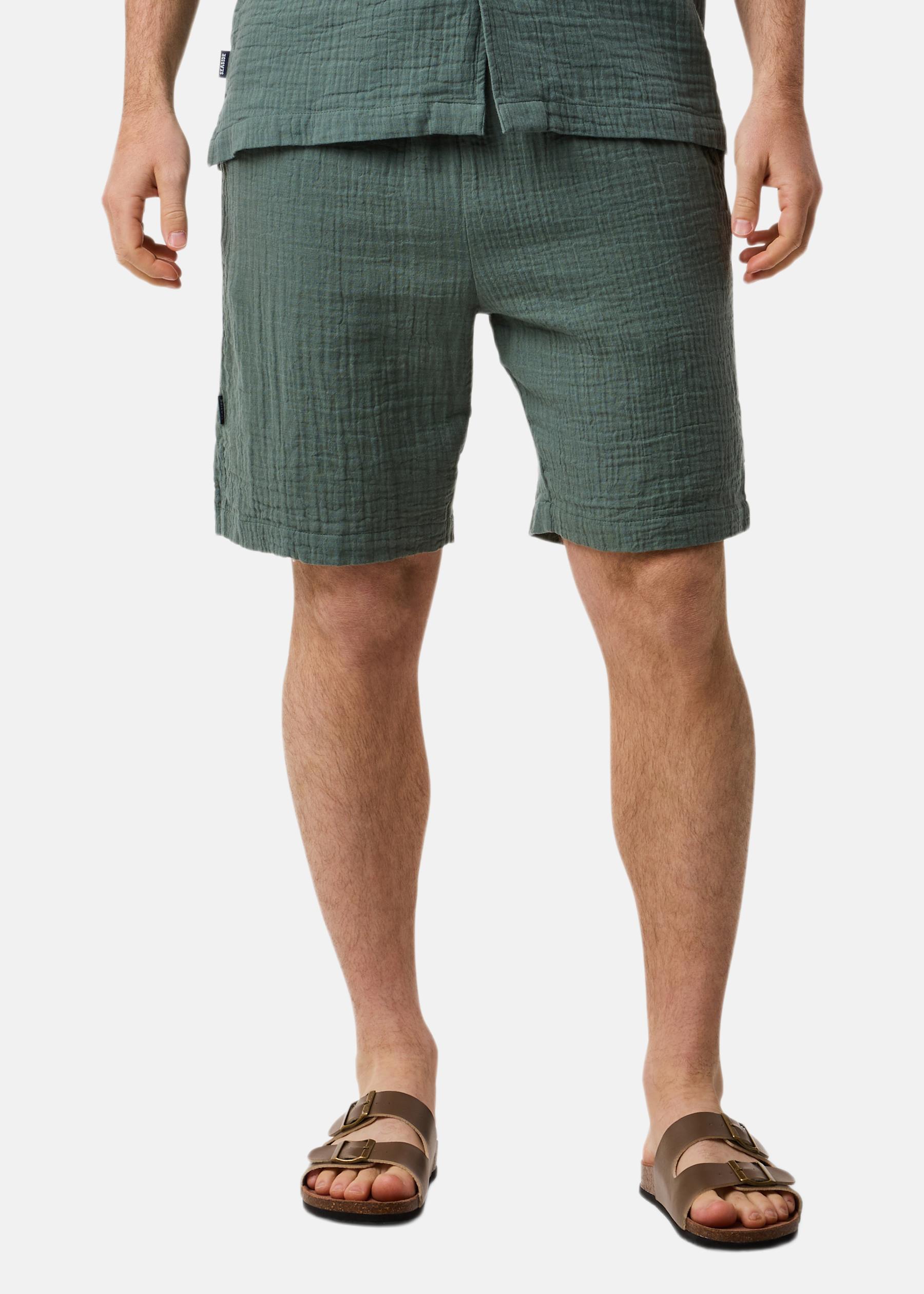 Max Shorts