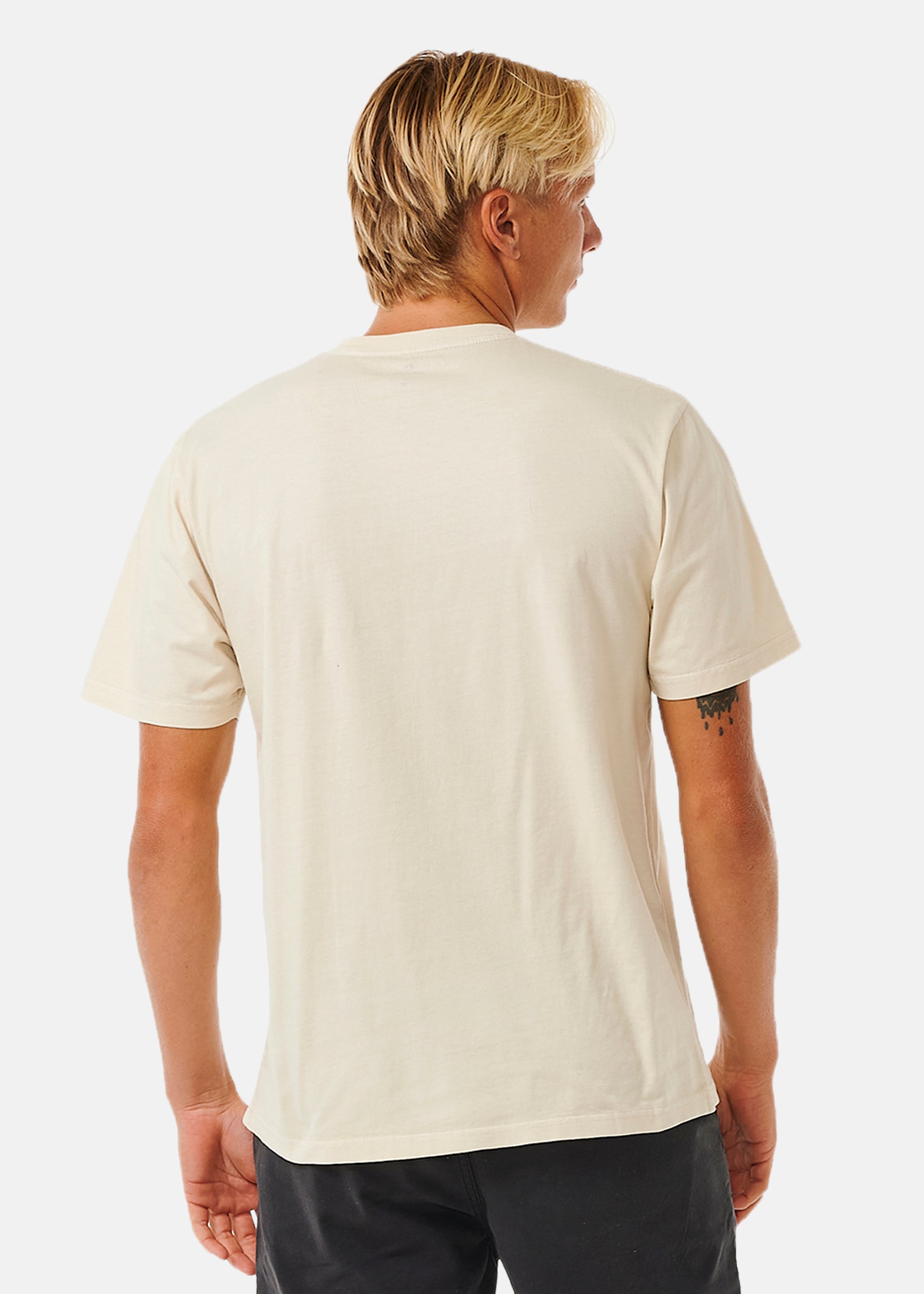 SURF REVIVAL MUMMA TEE |  - sv-se - herr - klader - t-shirts-linnen - t-shirt-vardag-sport - kortarmad-t-shirt-vardag-sport | Padelspecialisterna