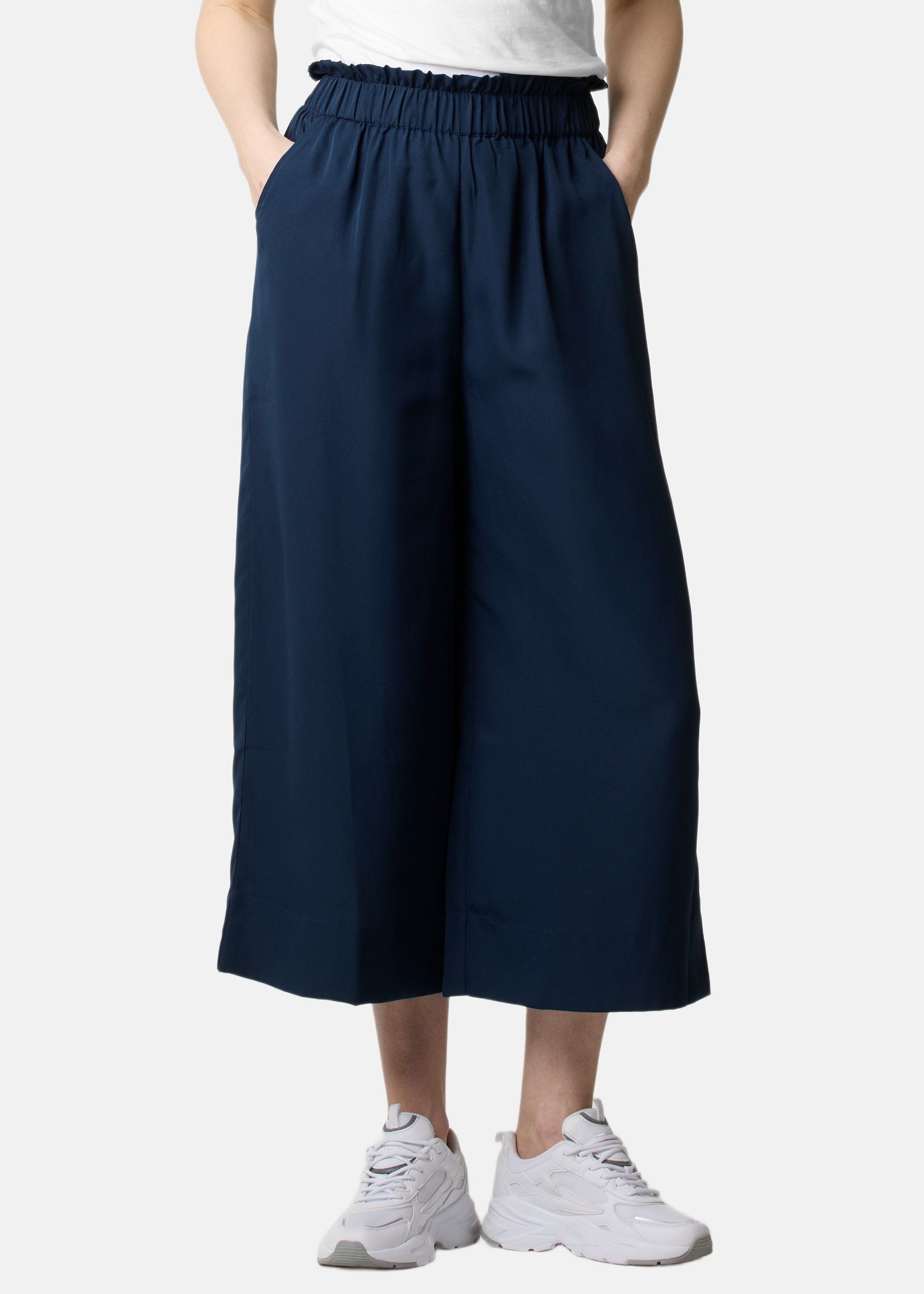 Sankt Claud Pants