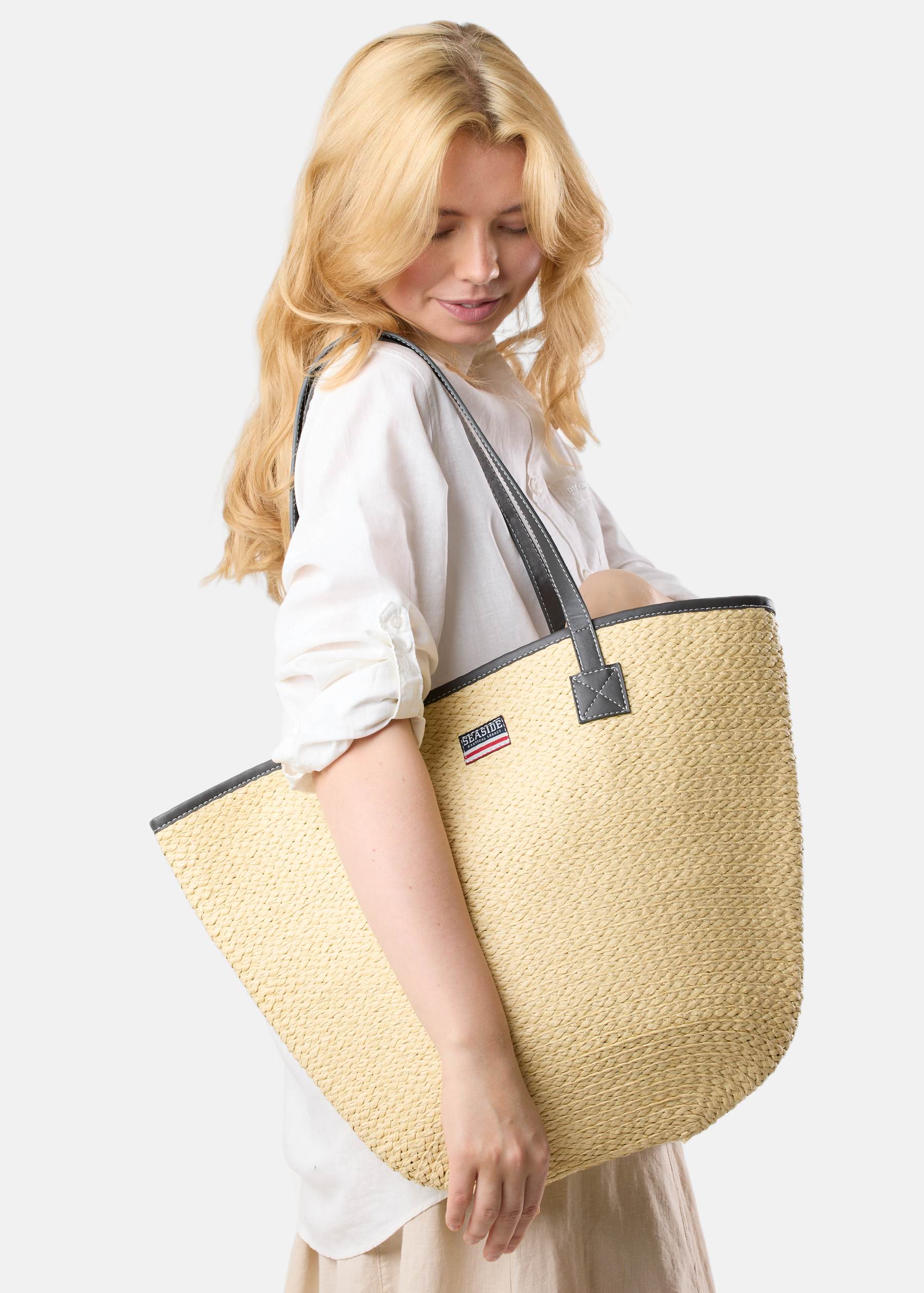 Sankt Claud Straw Bag