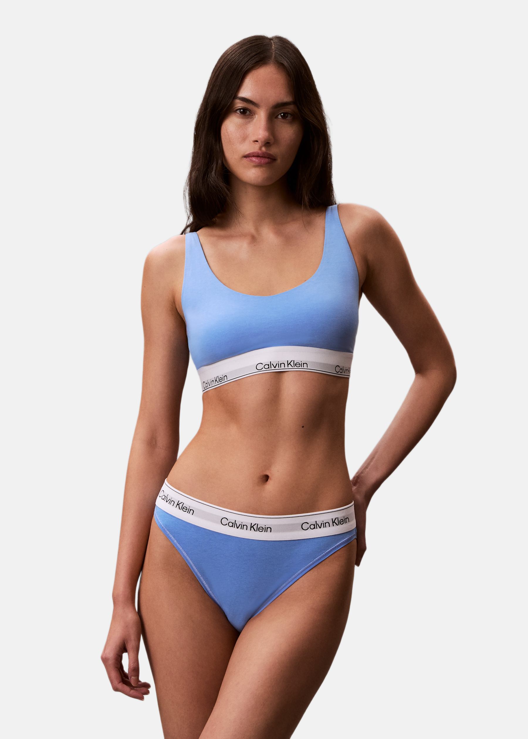 LIGHTLY LINED BRALETTE