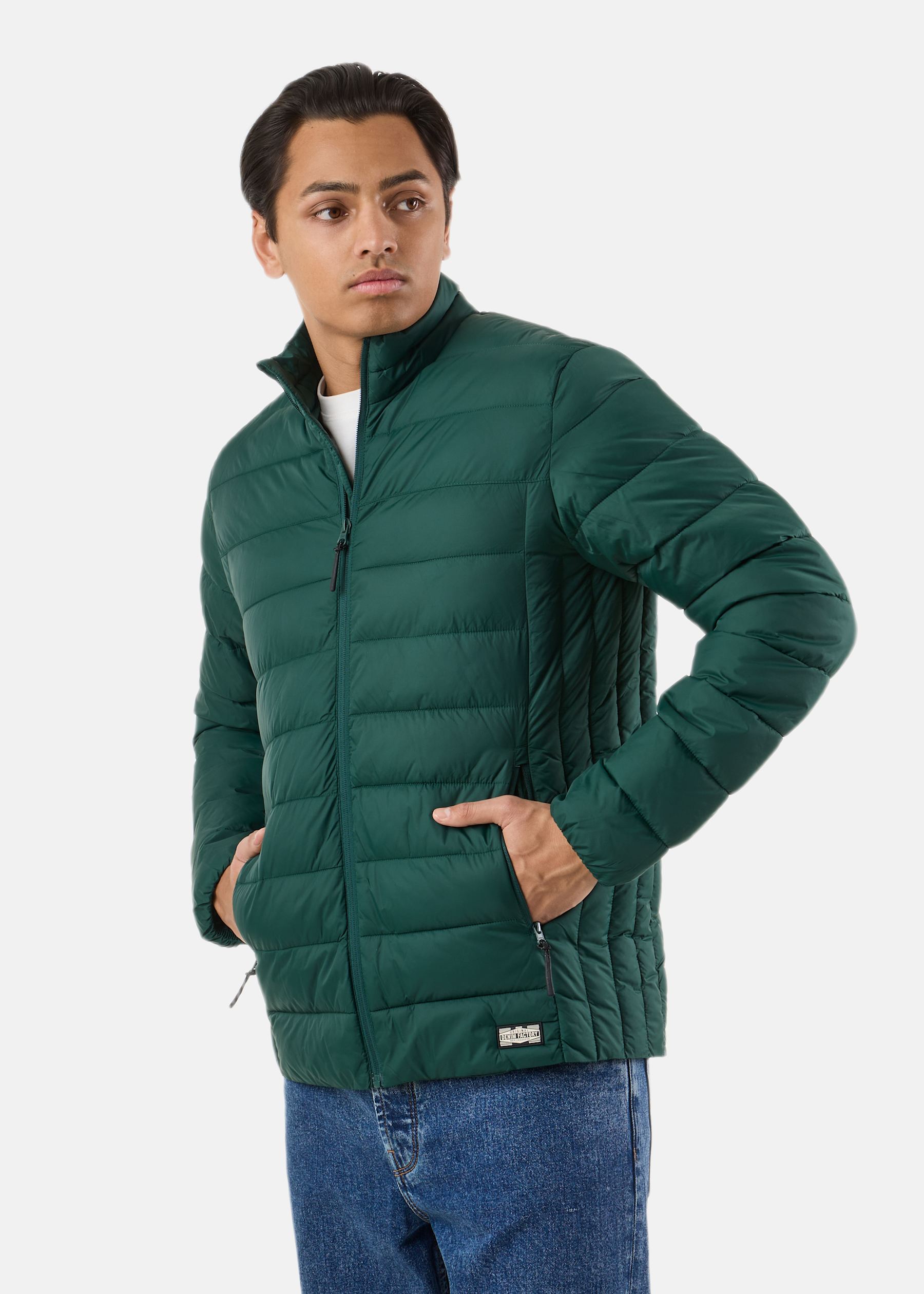 Vermont Lightweight Jacket | Apparel & Accessories - Clothing - Outerwear - Coats & Jackets | Padelspecialisterna