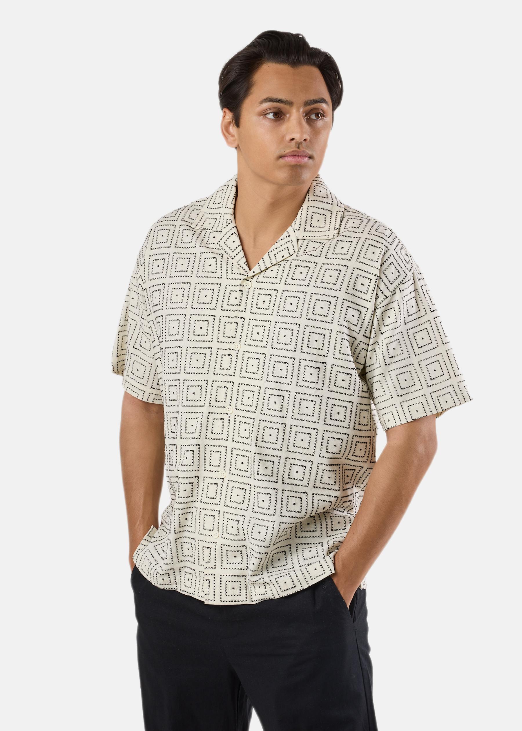 Resort Shirt Short Sleeve |  - sv-se - herr - klader - skjortor-piketrojor - skjortor - kortarmade-skjortor | Padelspecialisterna