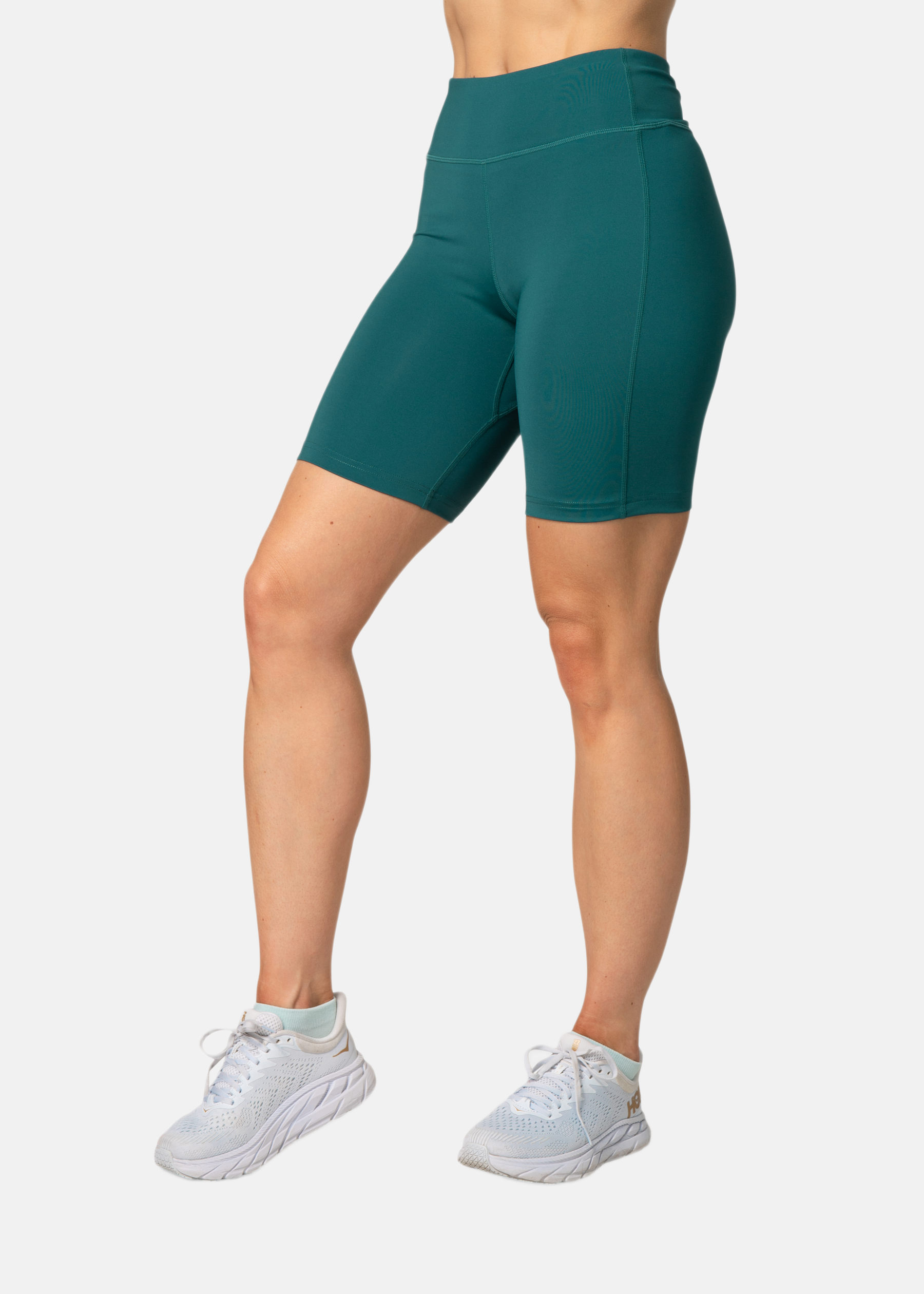AVA 8 INCH SHORTS