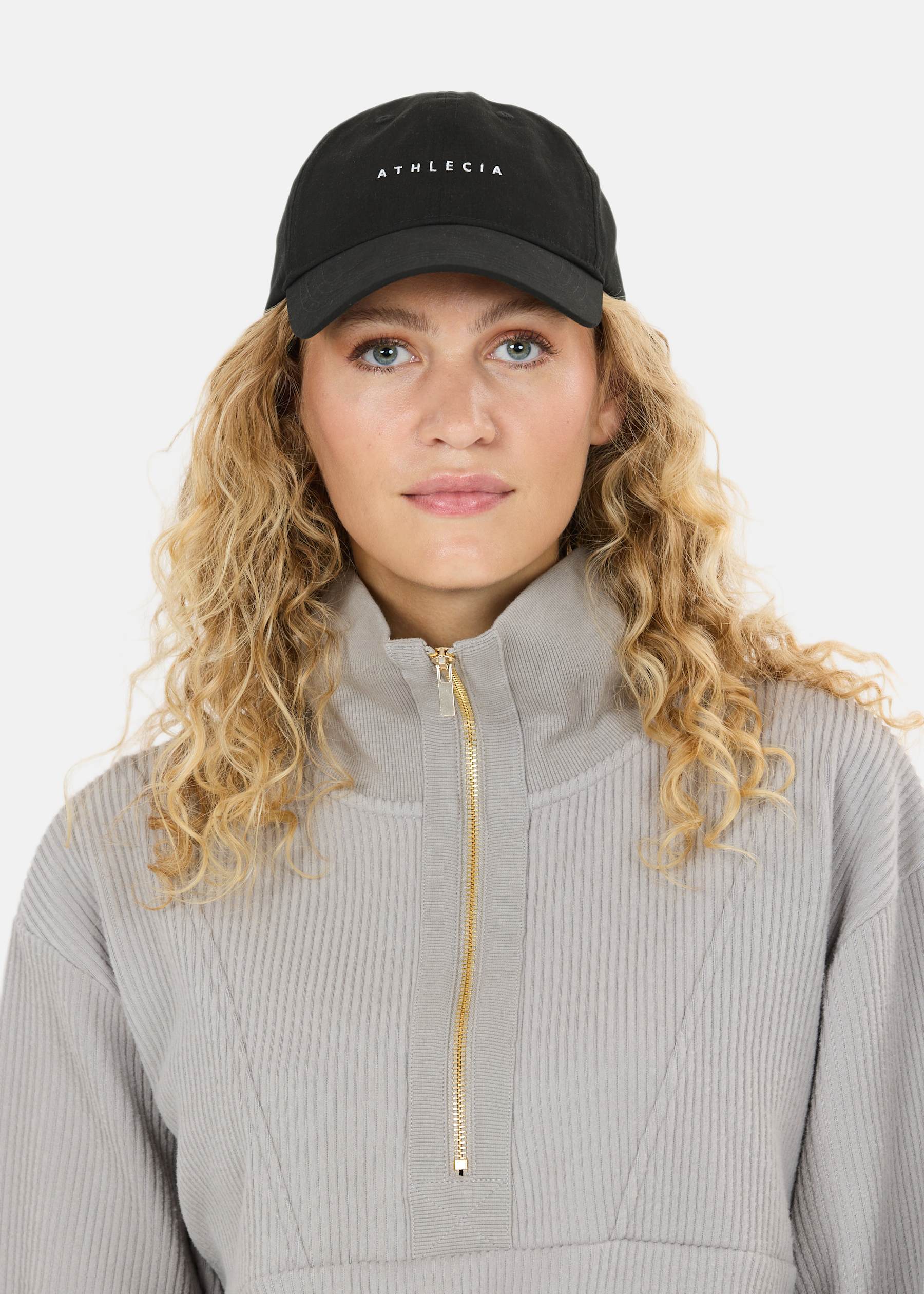 Merisa W Cap