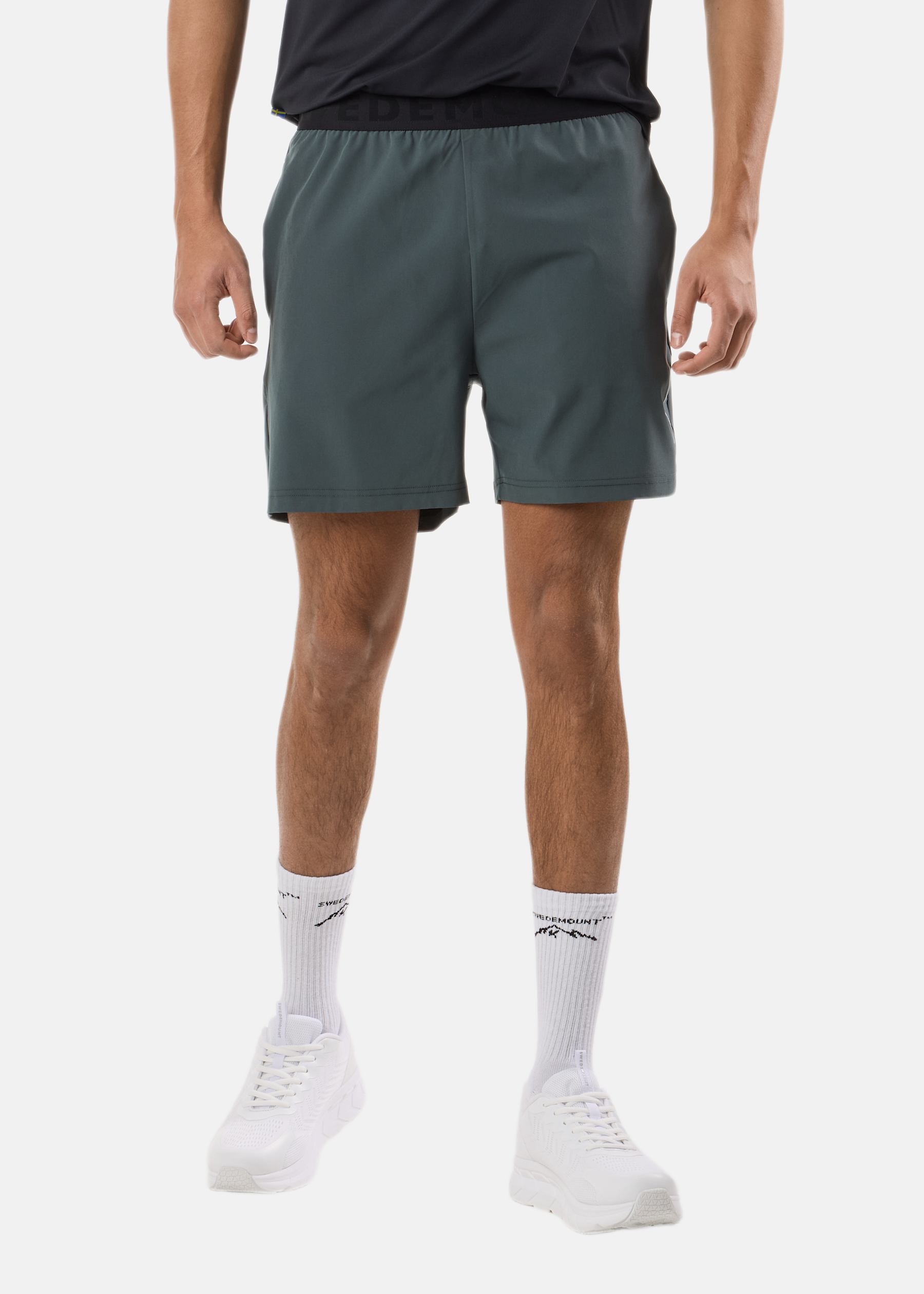 Core Shorts