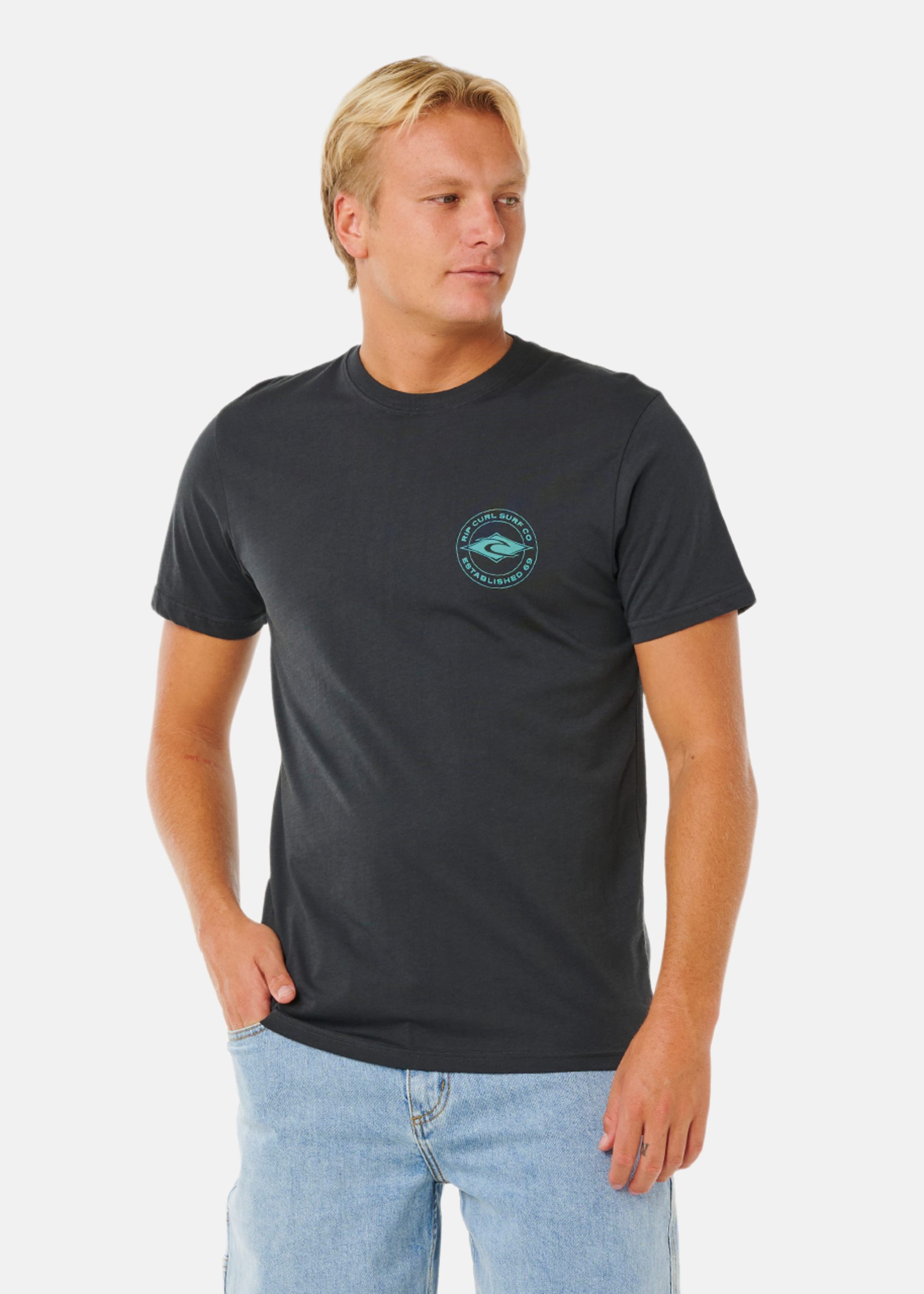 STAPLE TEE