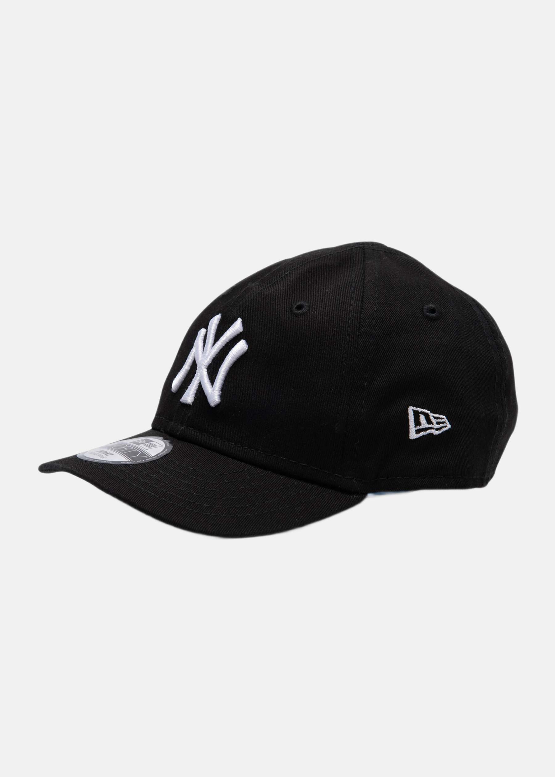 LEAGUE ESSENTIAL INF 940 NEYY
