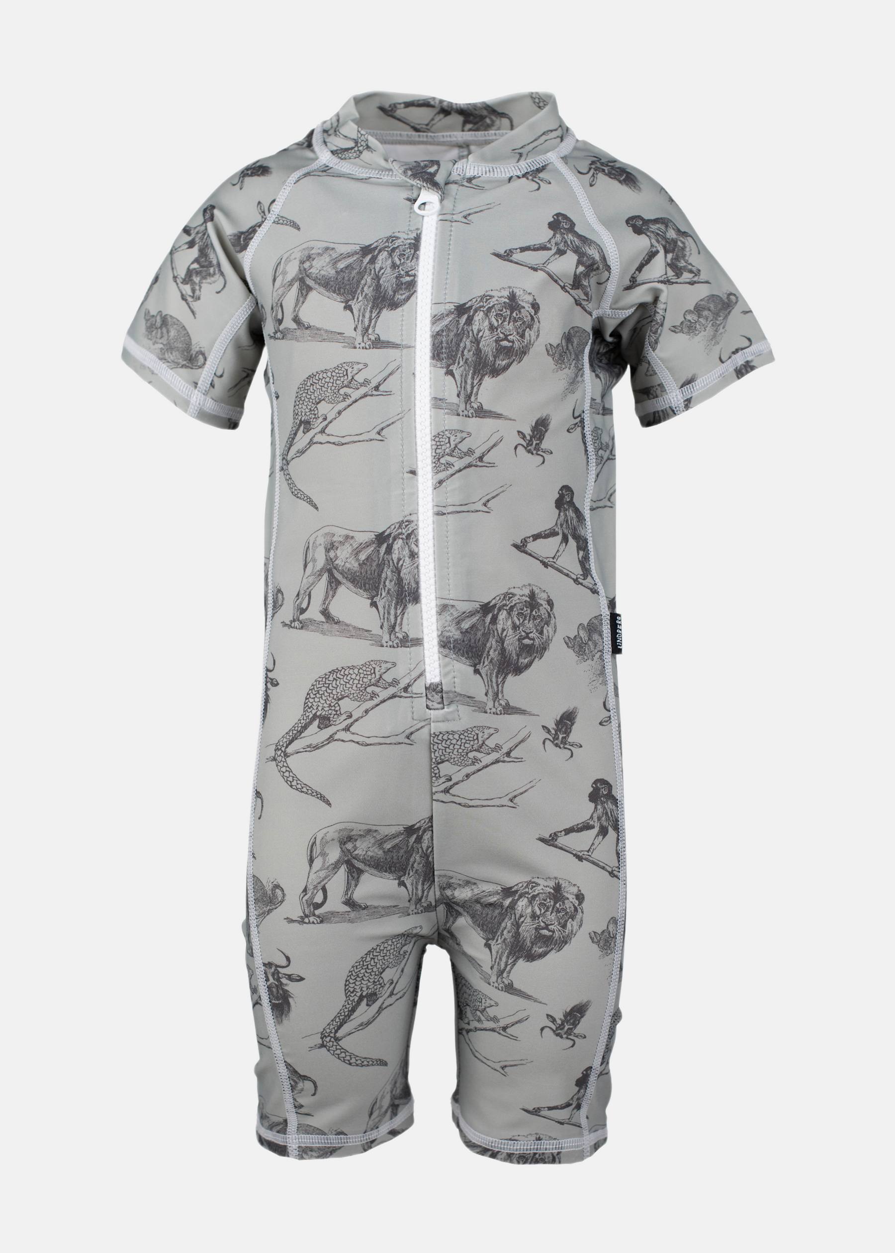 CYPRUS SUIT