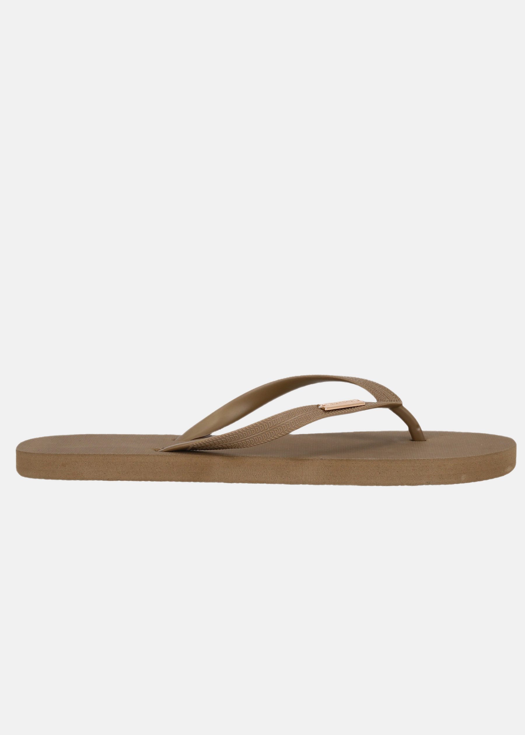 Summer W Flip Flop