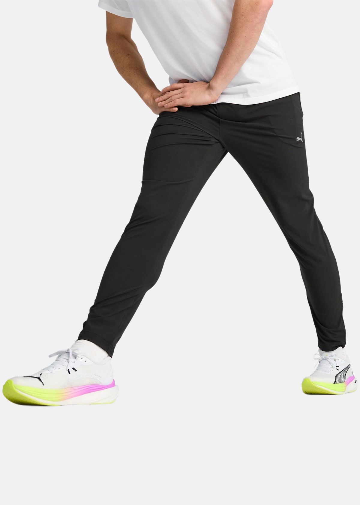 M RUN VELOCITY TAPERED PANT |  - sv-se - herr - klader - byxor - loparbyxor | Padelspecialisterna