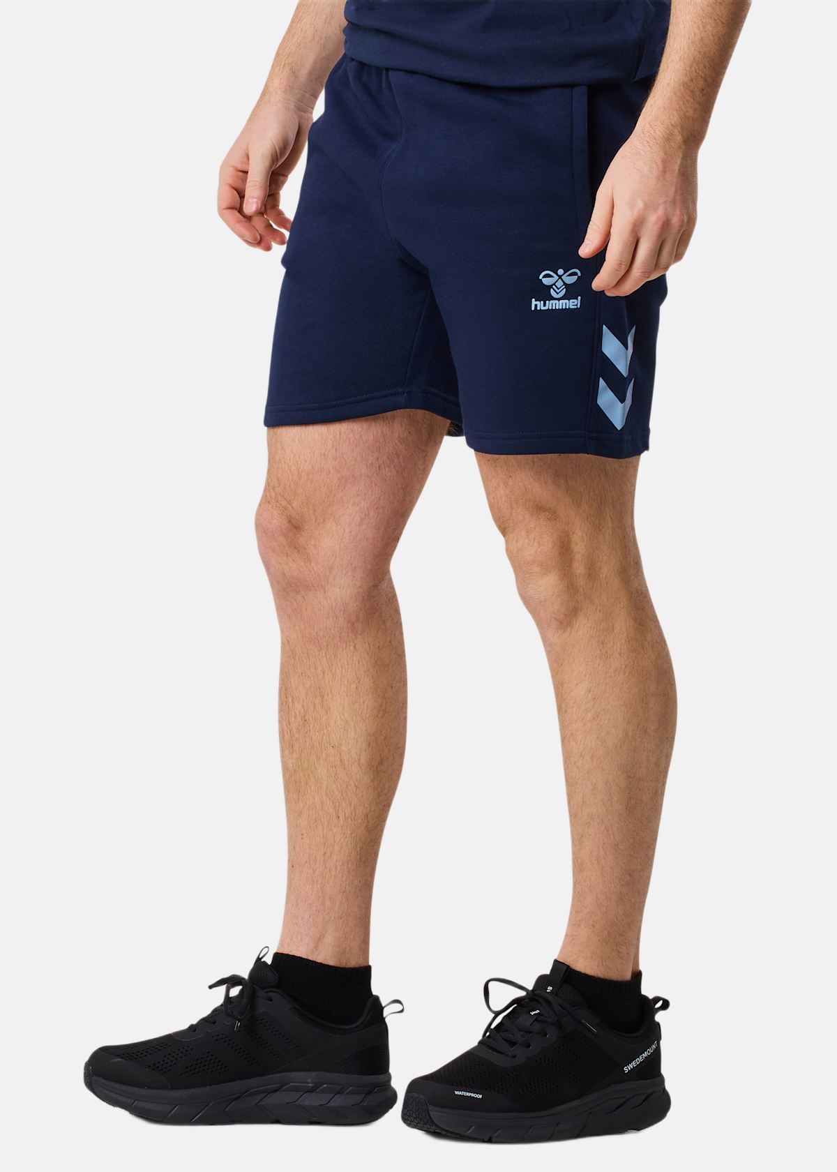 hmlFUTURE SWEAT SHORTS |  - sv-se - herr - klader - shorts - bomullshorts | Padelspecialisterna