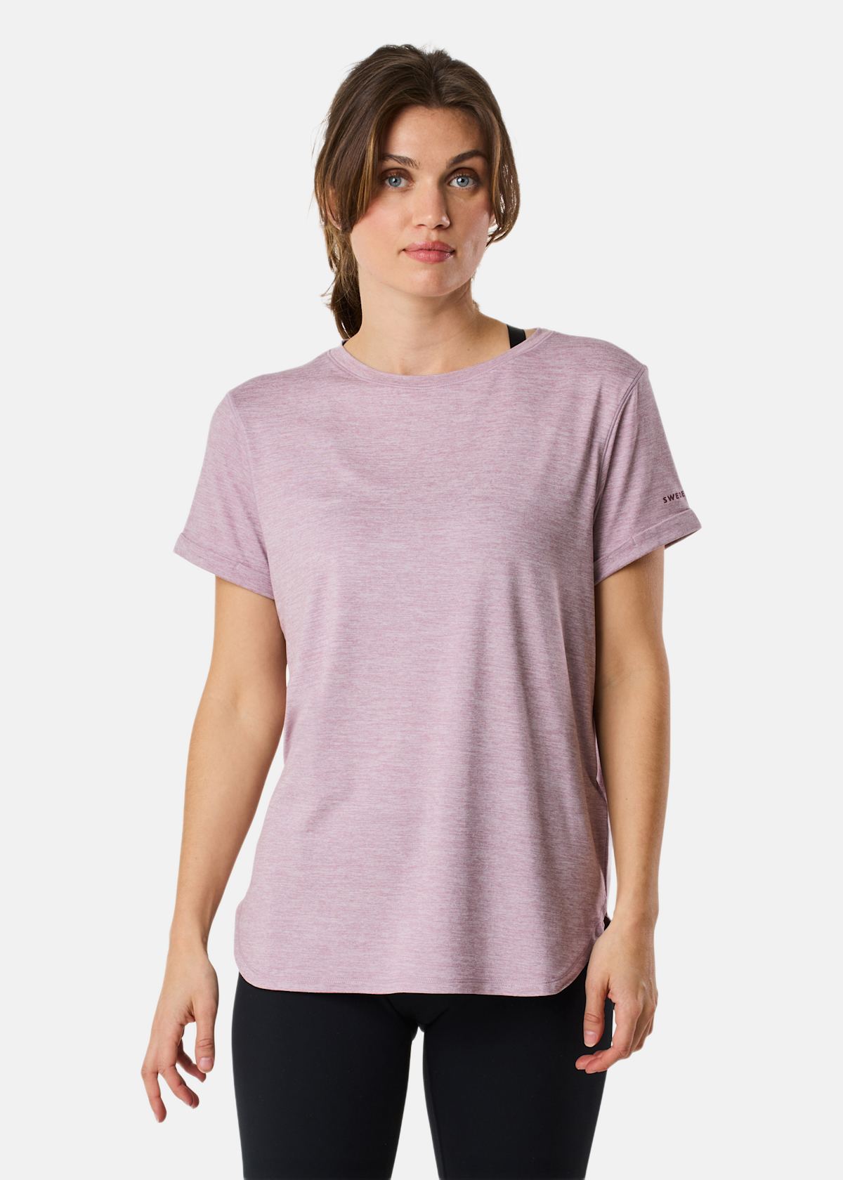 Core Loose Fit Tee W |  - sv-se - dam - klader - toppar-linnen - t-shirts-friluftsliv-vandring - t-shirts-kortarmade | Padelspecialisterna