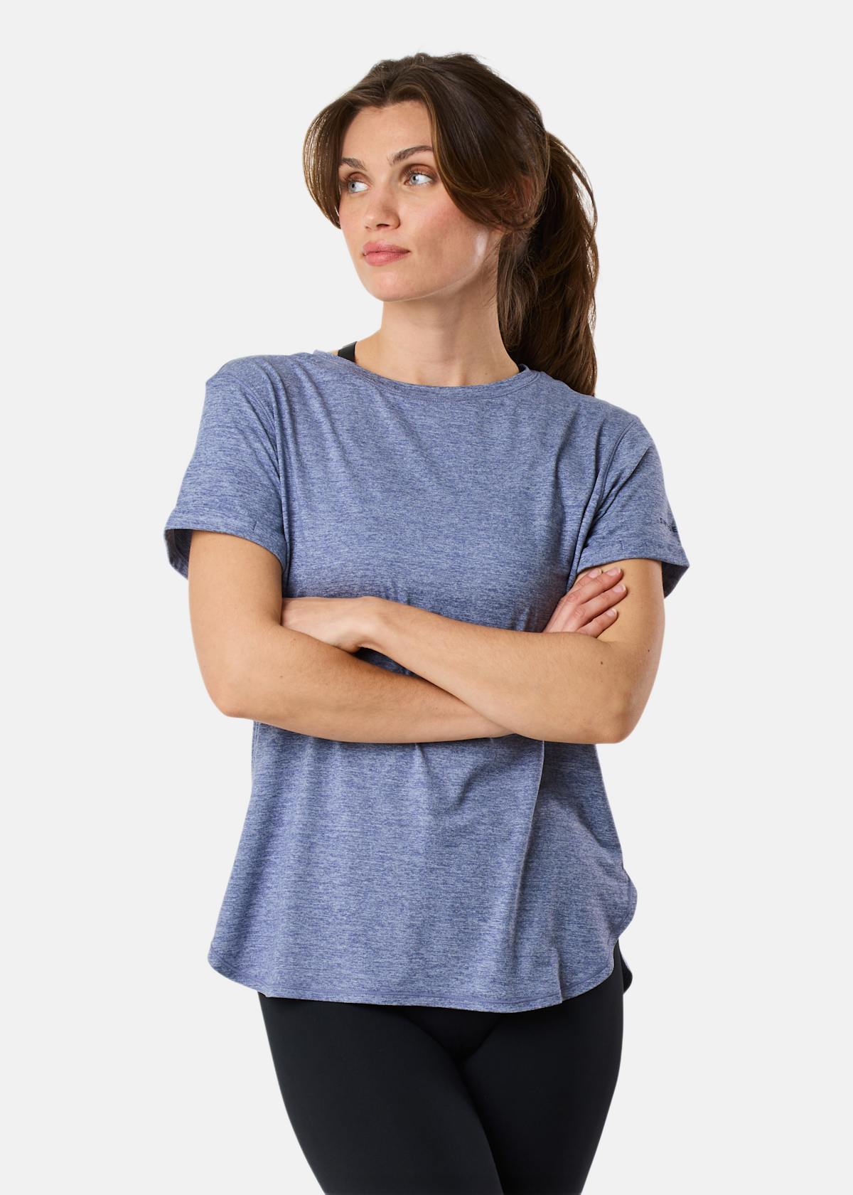 Core Loose Fit Tee W |  - sv-se - dam - klader - toppar-linnen - t-shirts-friluftsliv-vandring - t-shirts-kortarmade | Padelspecialisterna