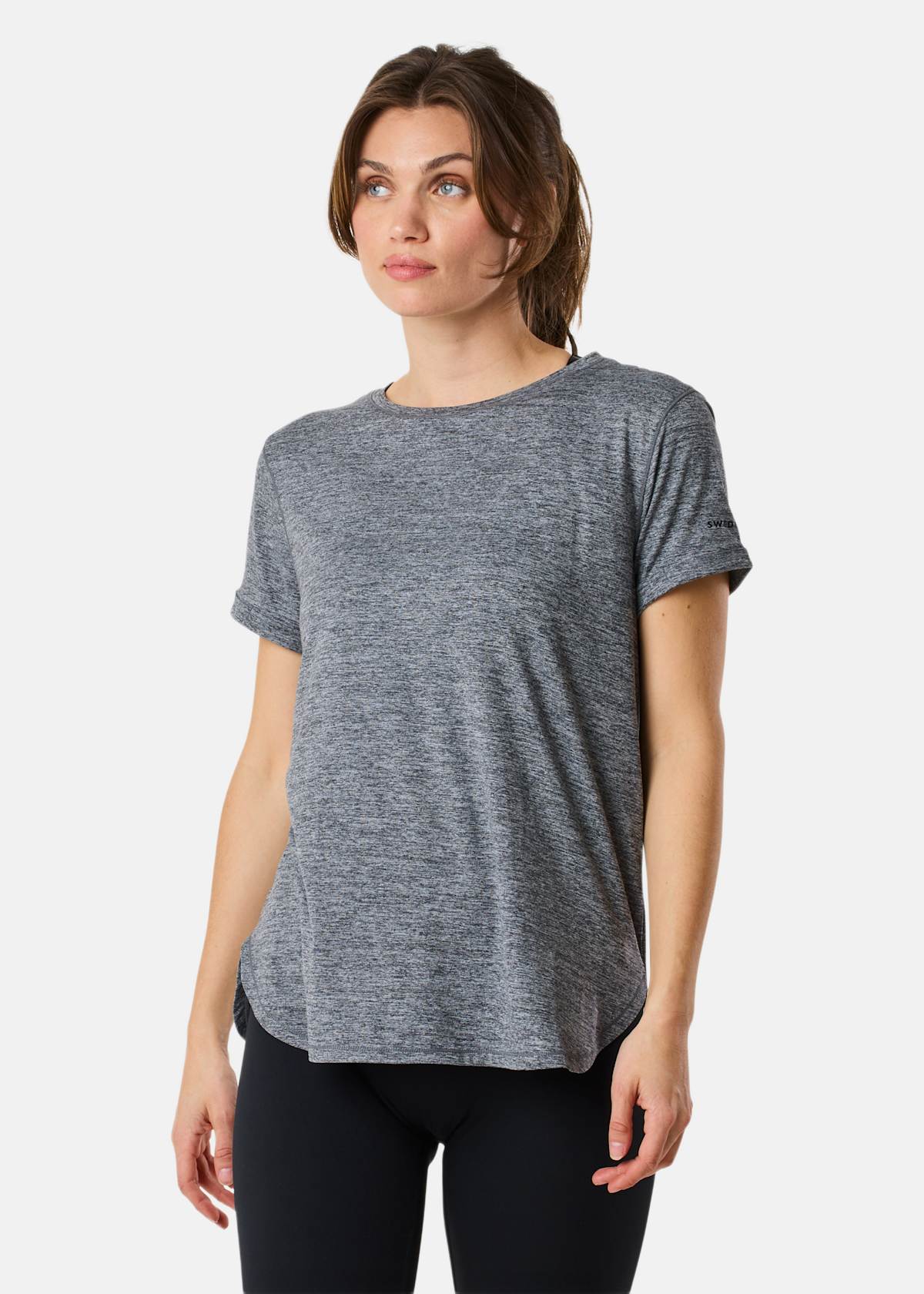 Core Loose Fit Tee W |  - sv-se - dam - klader - toppar-linnen - t-shirts-friluftsliv-vandring - t-shirts-kortarmade | Padelspecialisterna