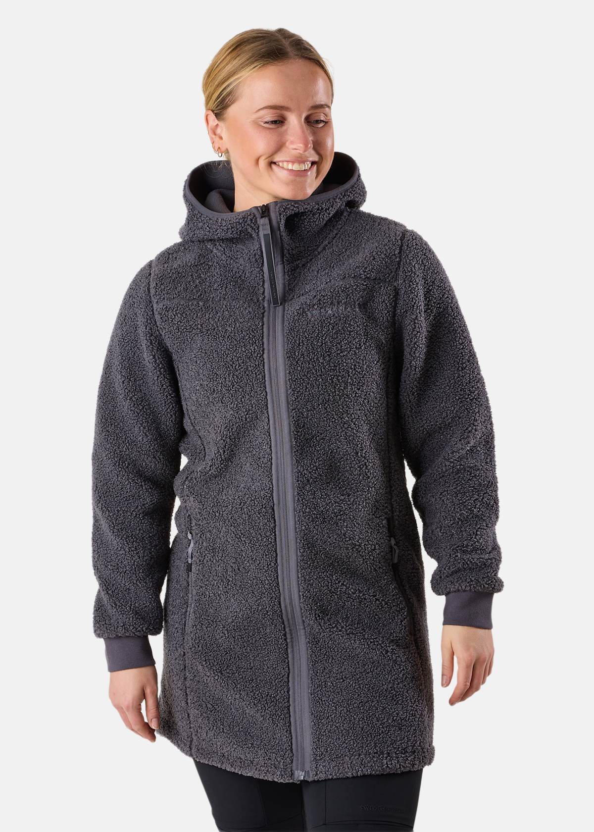 Lofoten Pile Coat W |  - sv-se - dam - klader - trojor - fleecetrojor-fleecejackor - fleecetrojor-hel-dragkedja | Padelspecialisterna