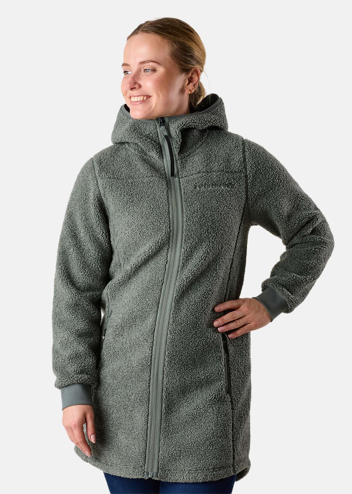 Lofoten Pile Coat W |  - sv-se - dam - klader - trojor - fleecetrojor-fleecejackor - fleecetrojor-hel-dragkedja | Padelspecialisterna