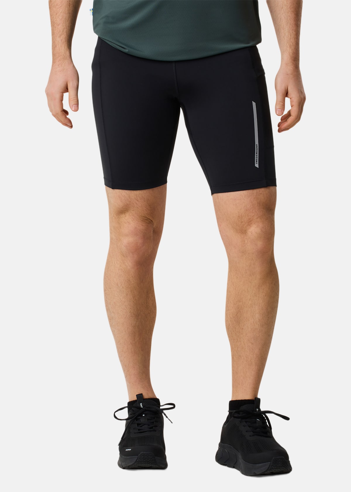 Core Short Tights |  - sv-se - herr - klader - byxor - tights - traningstights - traningstights-korta | Padelspecialisterna