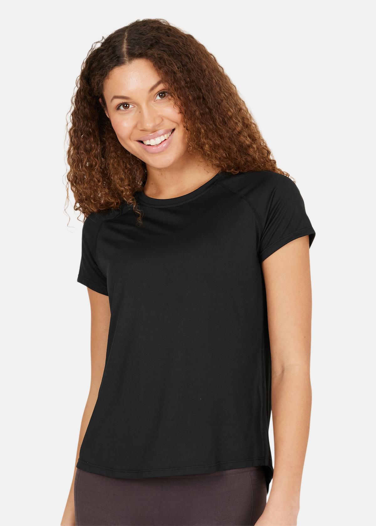 Gaina V2 W S/S Tee |  - sv-se - dam - klader - toppar-linnen - t-shirts-friluftsliv-vandring - t-shirts-kortarmade | Padelspecialisterna