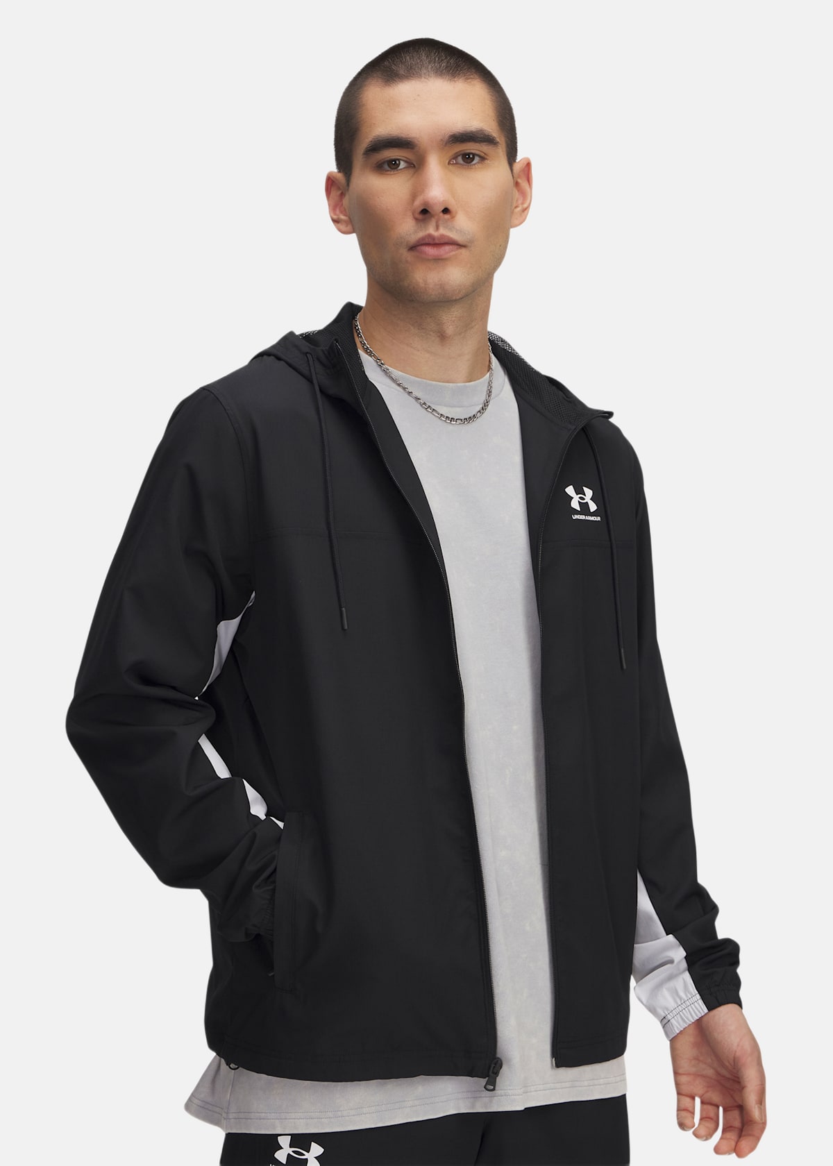 UA Rival Wvn Windbreaker |  - sv-se - herr - klader - jackor - vind-traningsjackor - vindjackor | Padelspecialisterna