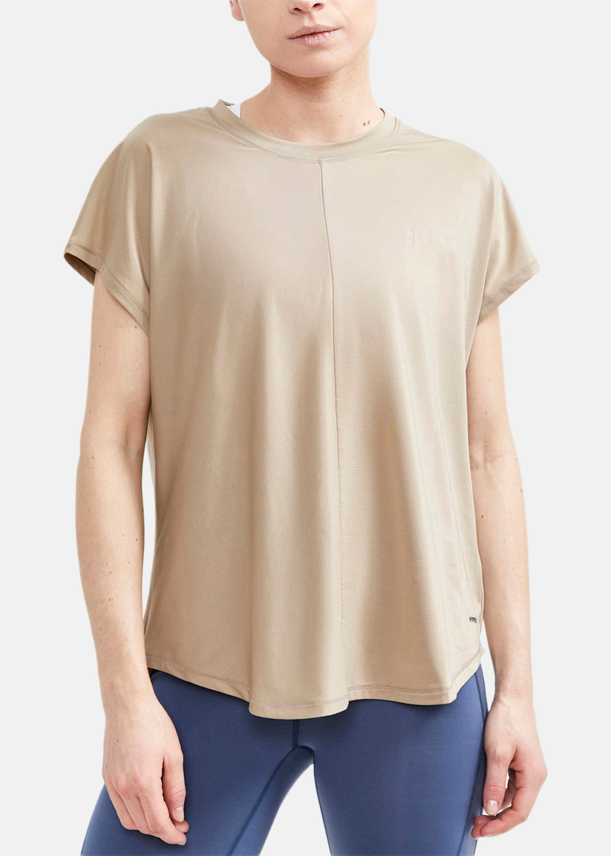 CORE ESSENCE SS TEE W |  - sv-se - dam - klader - toppar-linnen - t-shirts-friluftsliv-vandring - t-shirts-kortarmade | Padelspecialisterna