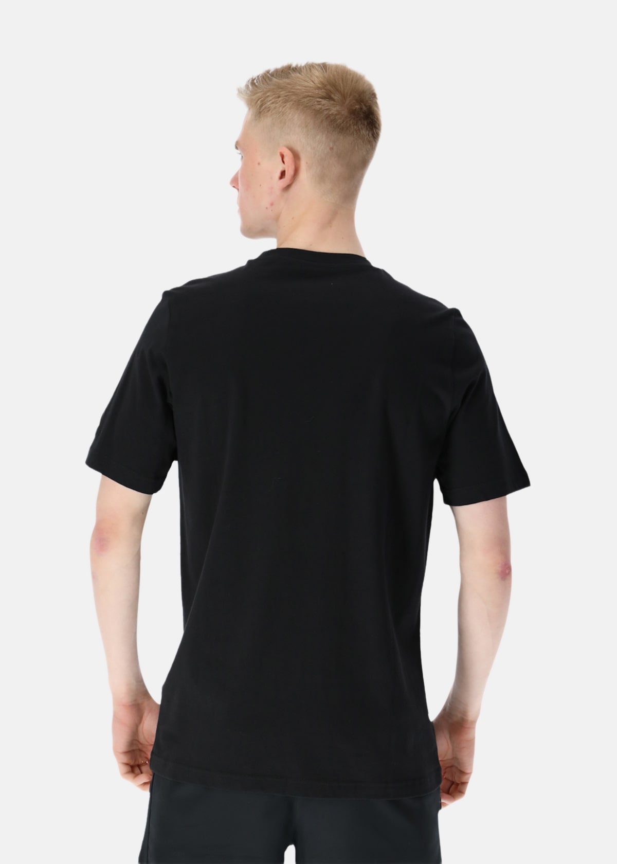 M LIN SJ T |  - sv-se - herr - klader - t-shirts-linnen - t-shirt-vardag-sport - kortarmad-t-shirt-vardag-sport | Padelspecialisterna