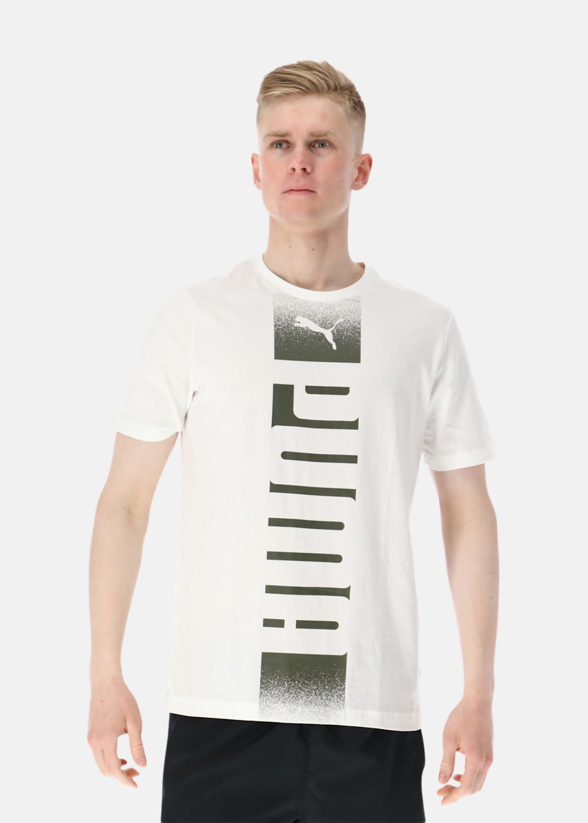 PUMA Rebel Tee |  - sv-se - herr - klader - t-shirts-linnen - t-shirt-vardag-sport - kortarmad-t-shirt-vardag-sport | Padelspecialisterna