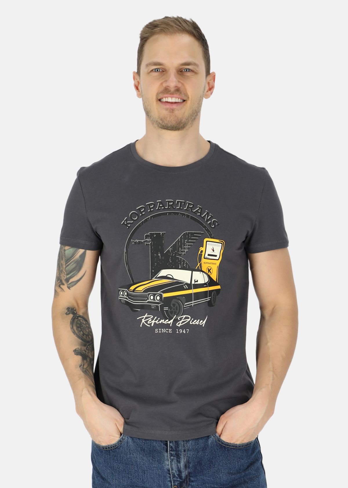 Car Logo Tee |  - sv-se - herr - klader - t-shirts-linnen - t-shirt-vardag-sport - kortarmad-t-shirt-vardag-sport | Padelspecialisterna